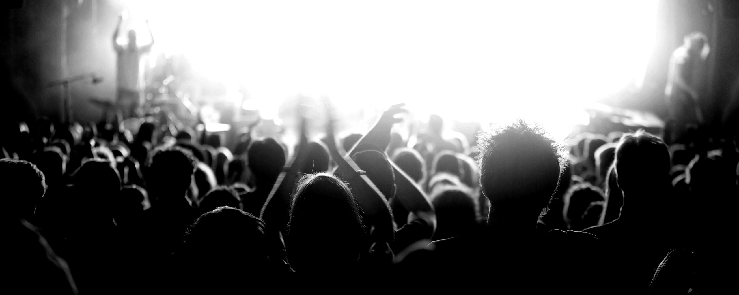 Люди на концерте обои