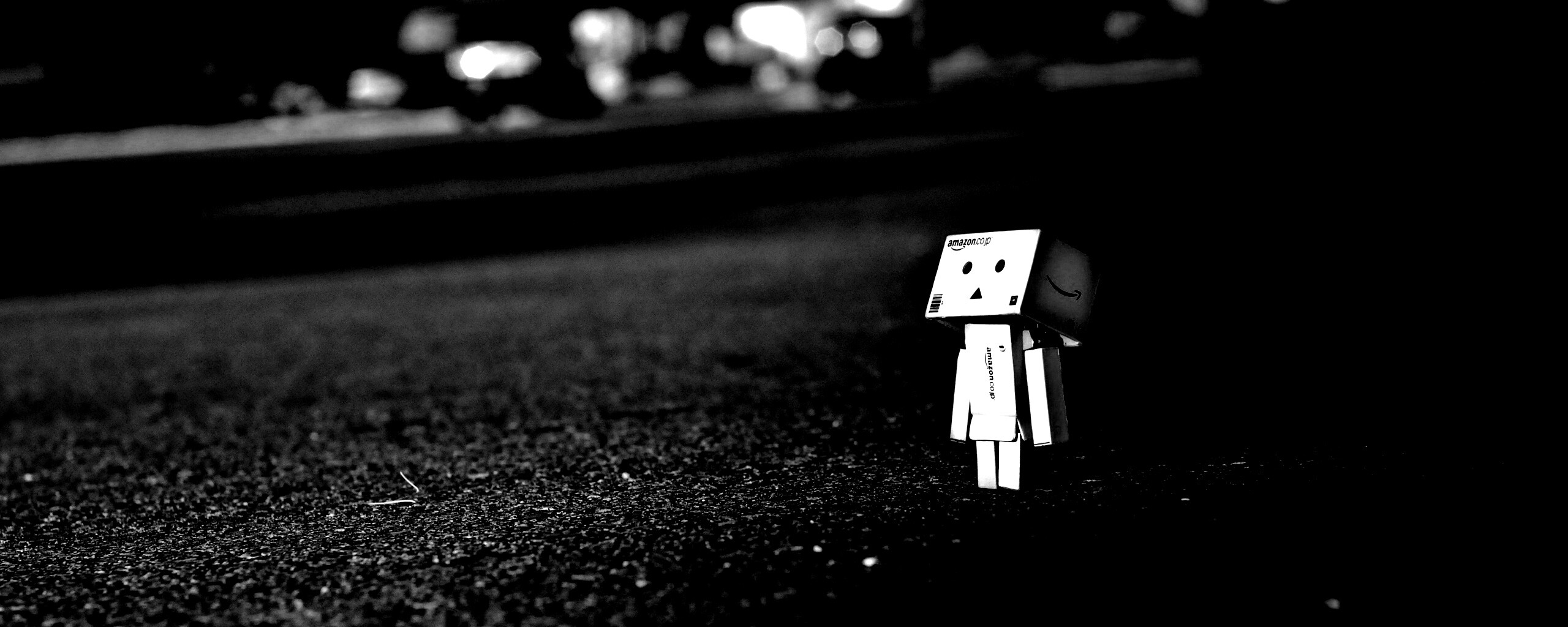 Данбо смотрит вверх обои