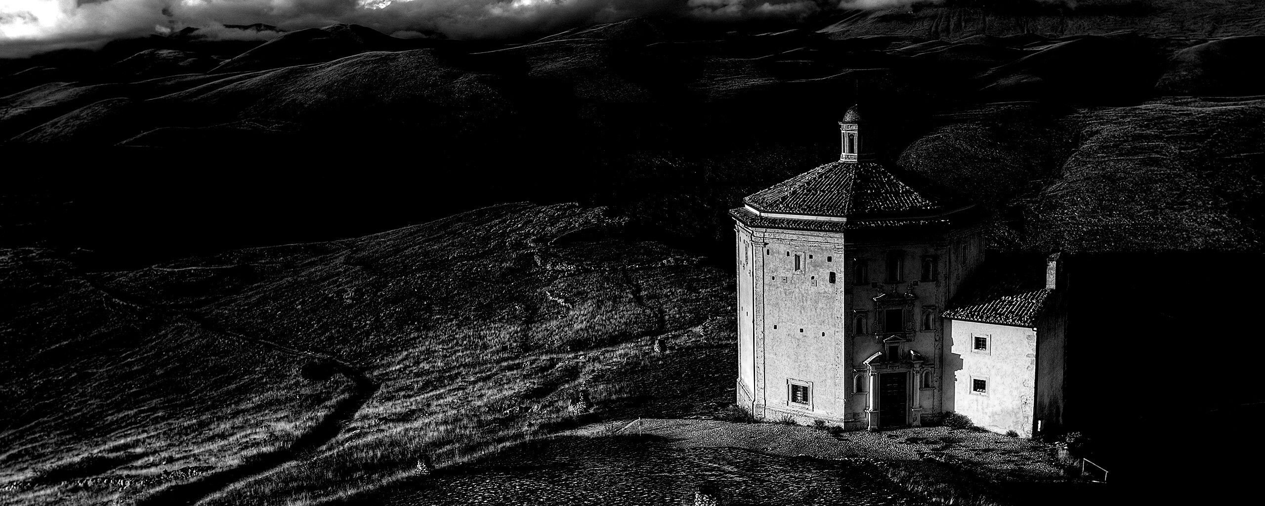 Церковь в Италии обои