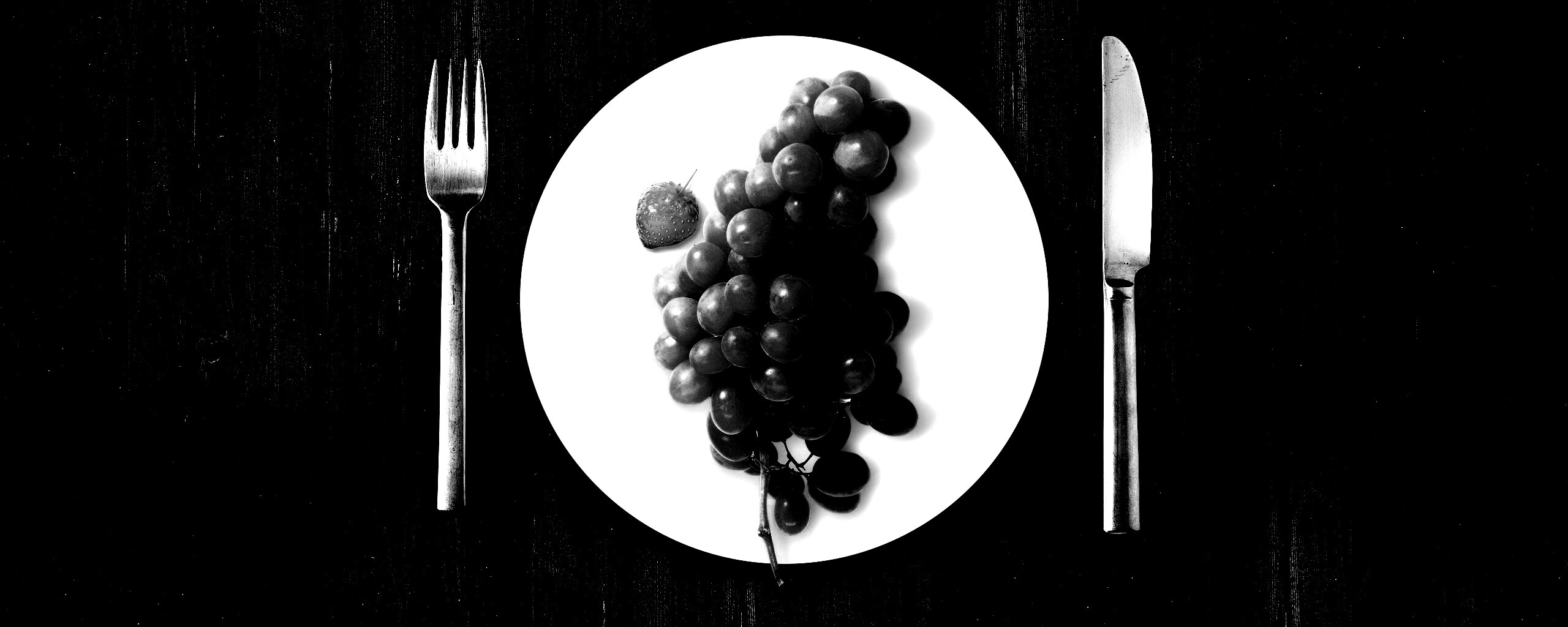 Виноград с клубникой обои