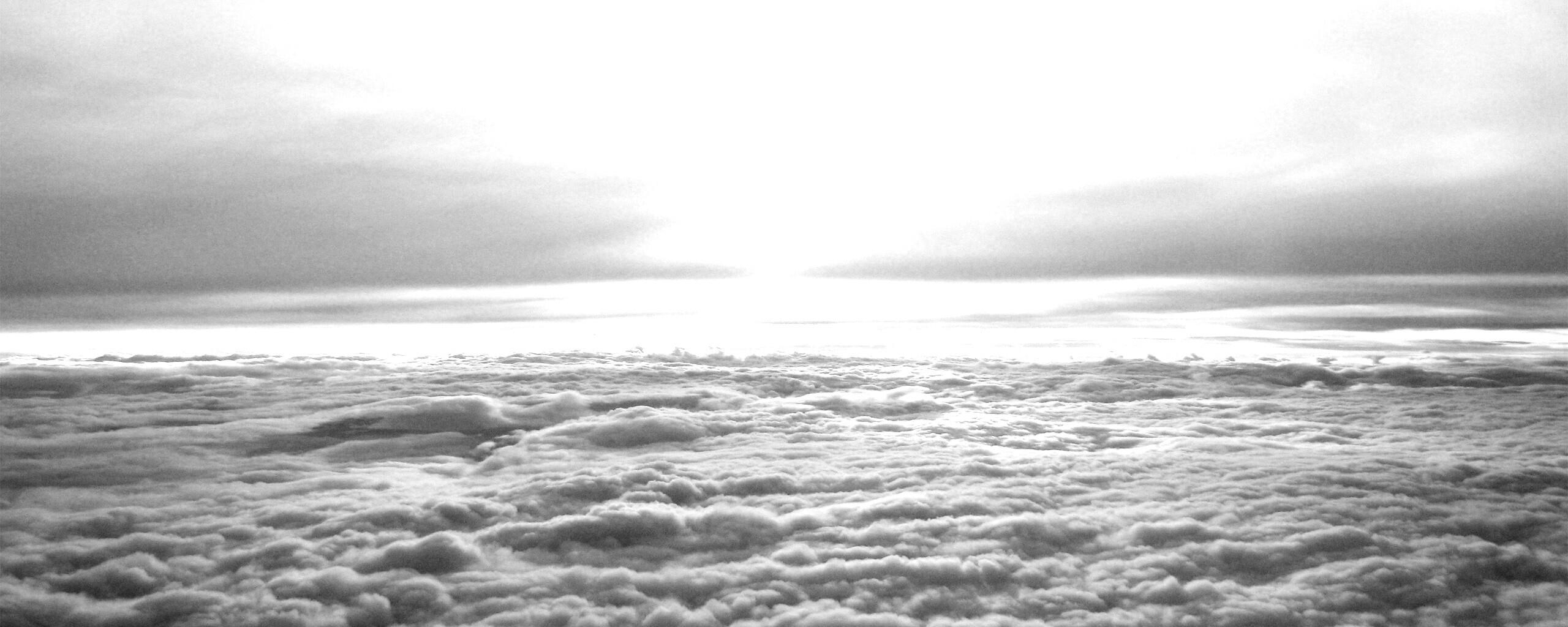 Над облаками обои