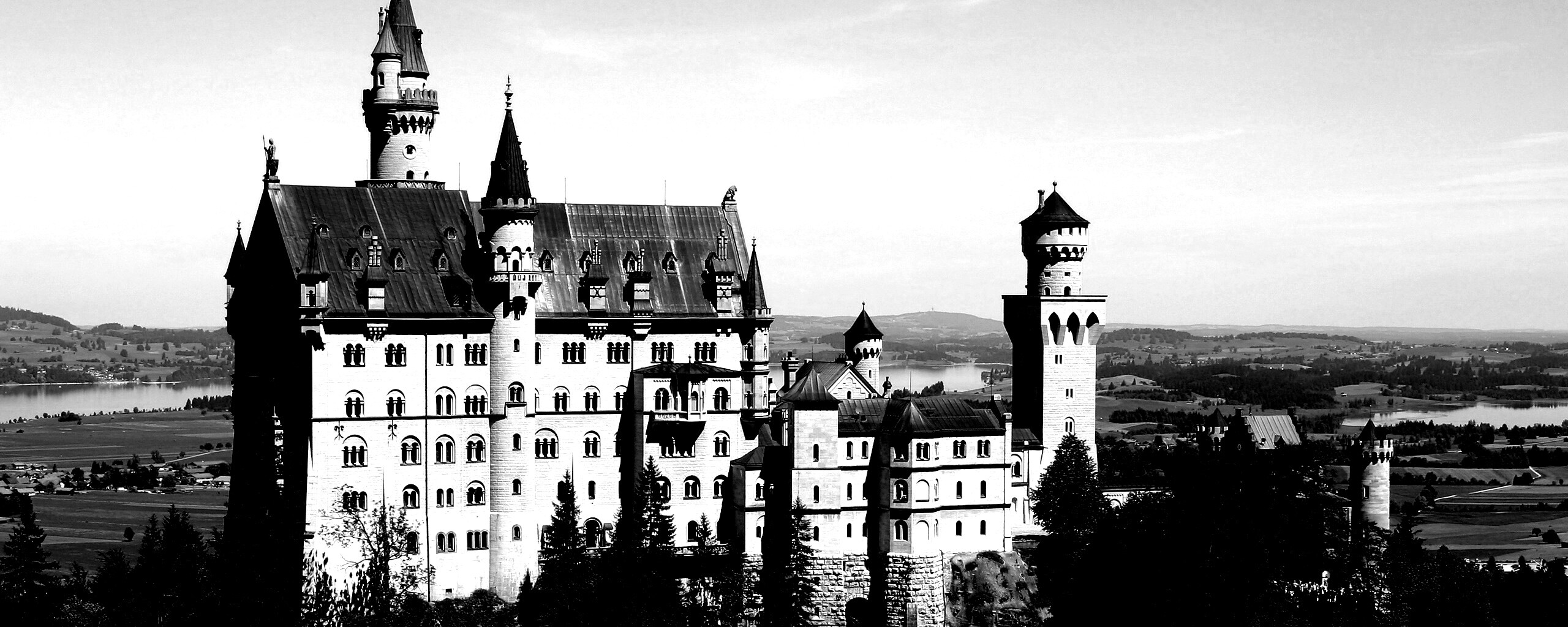 Замок Нойшванштайн в Баварии обои