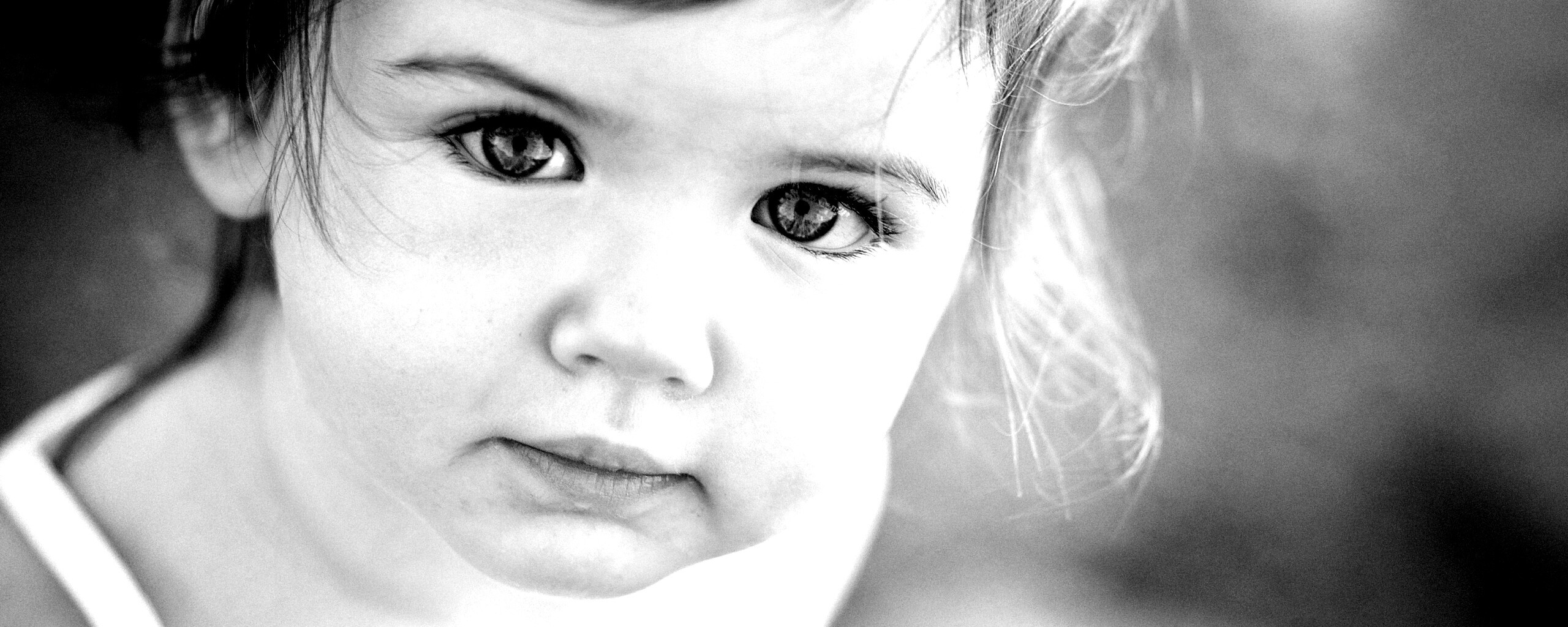 Детское личико обои