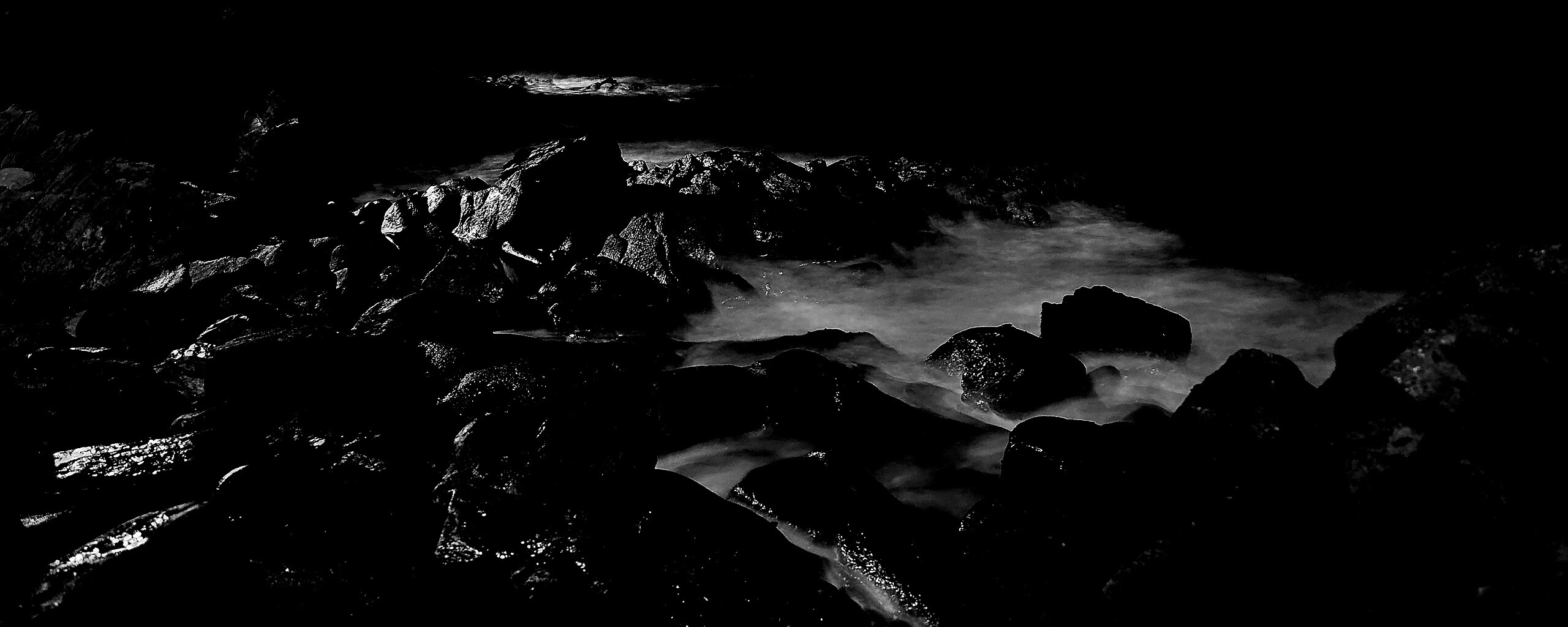 Светящиеся камни обои