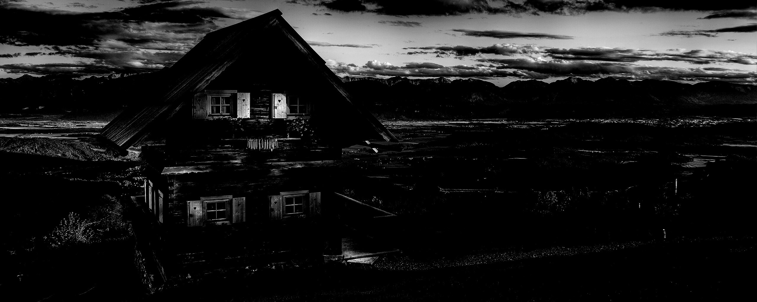 Старенький дом в Австрии обои