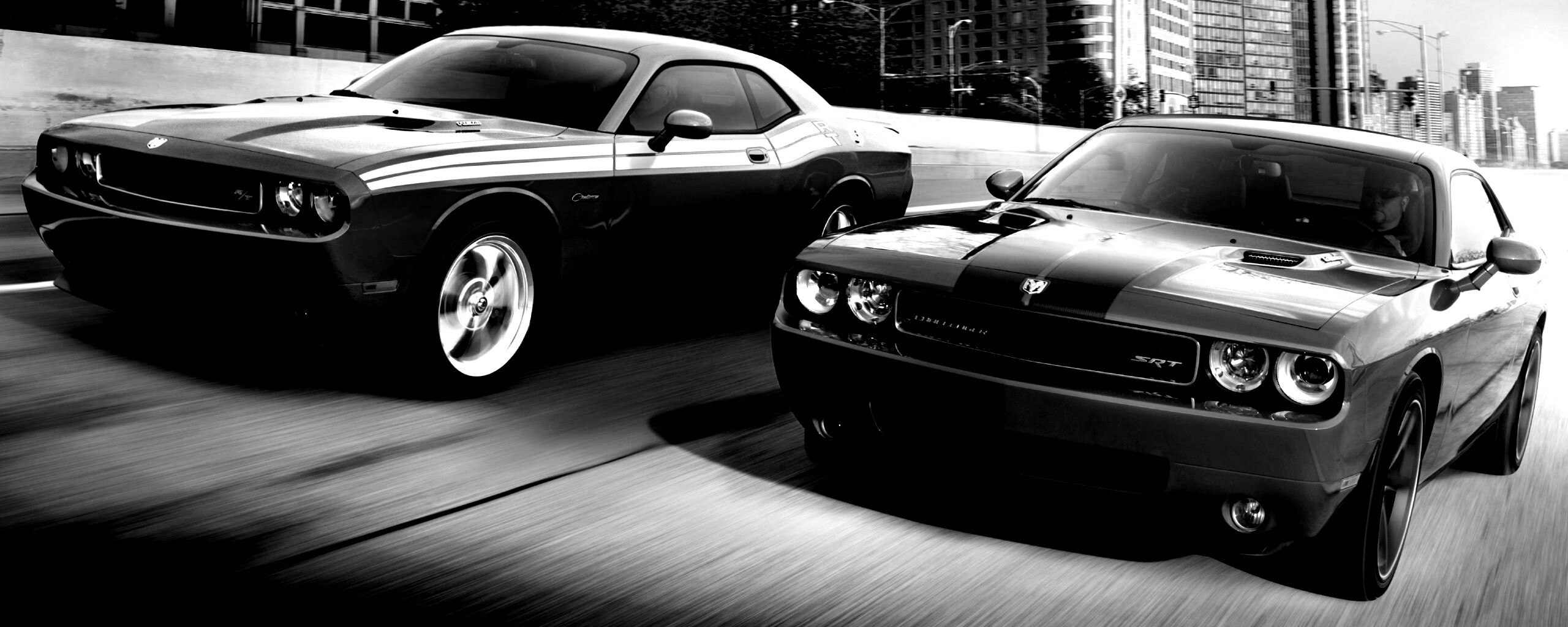 Два розовых мускулкара обои