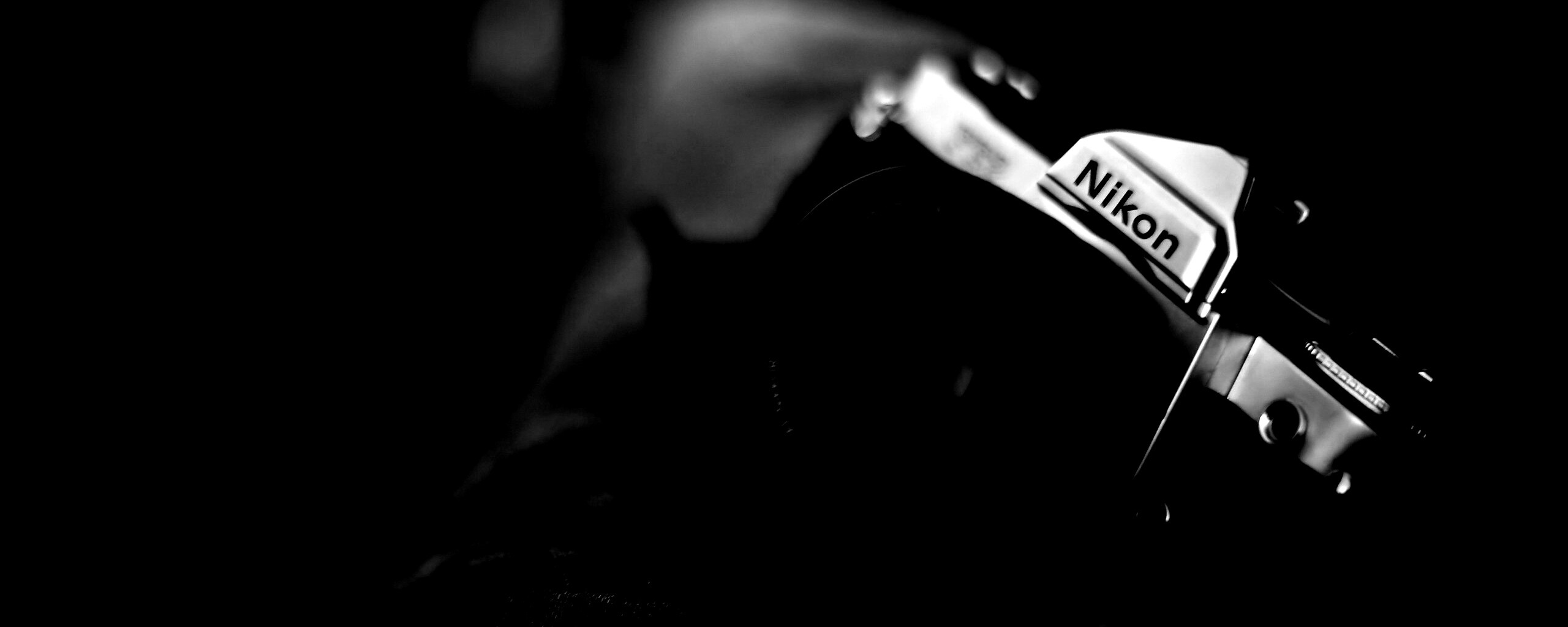 Плёночный фотоаппарат Nikon обои