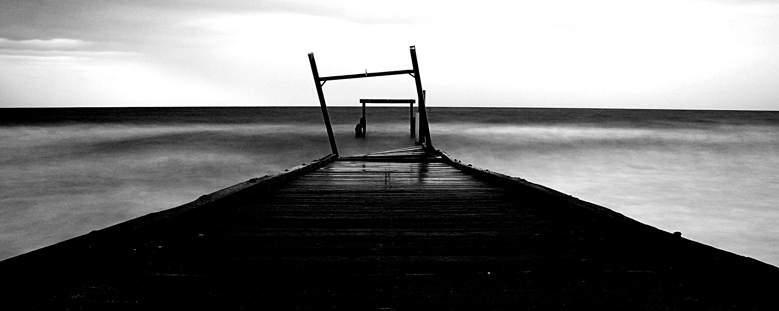 Мостки до горизонта обои