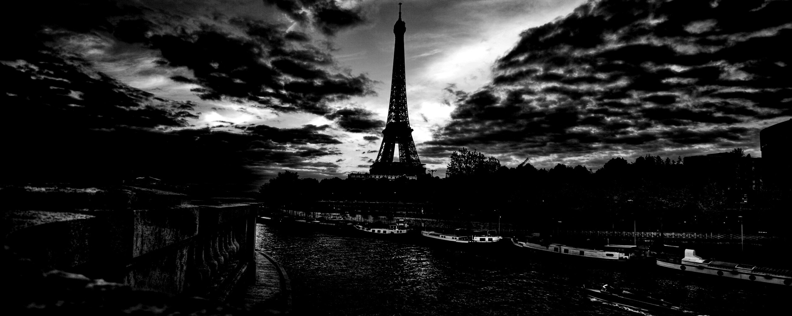 Башня Эйфеля в Париже обои