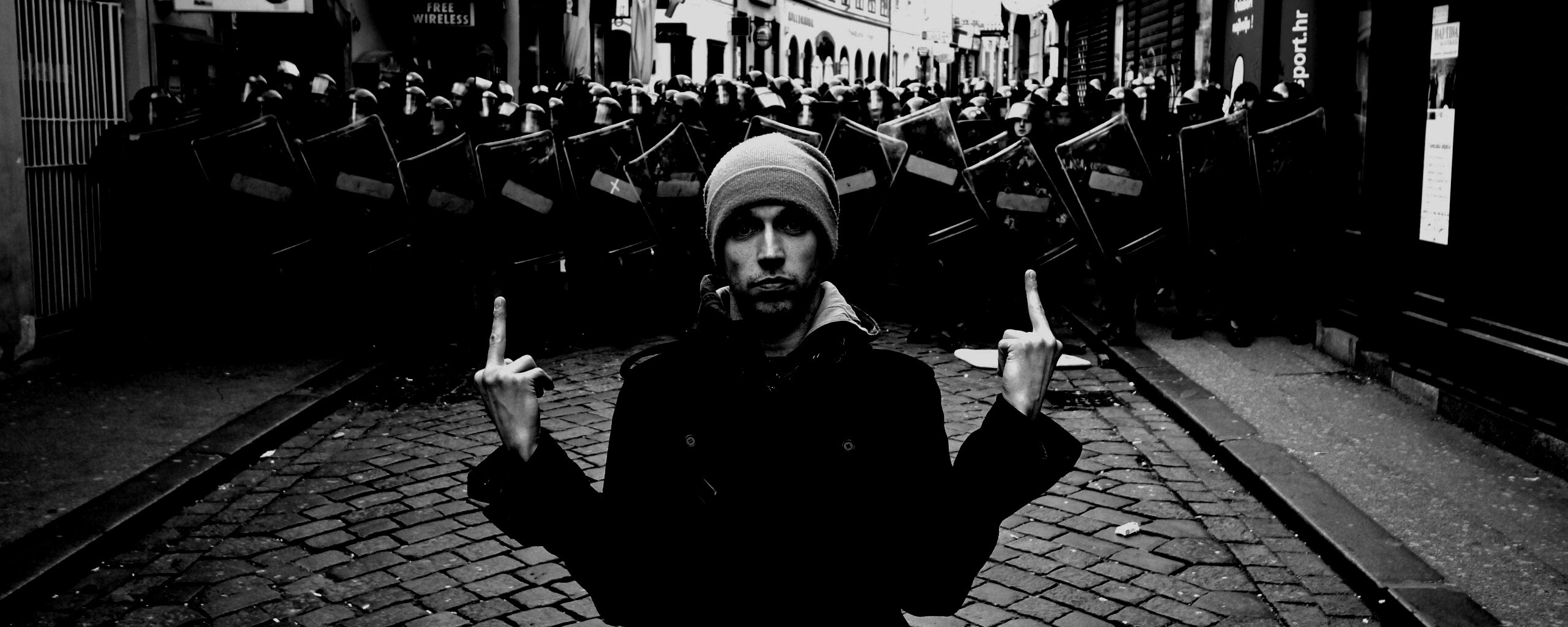 Против системы обои