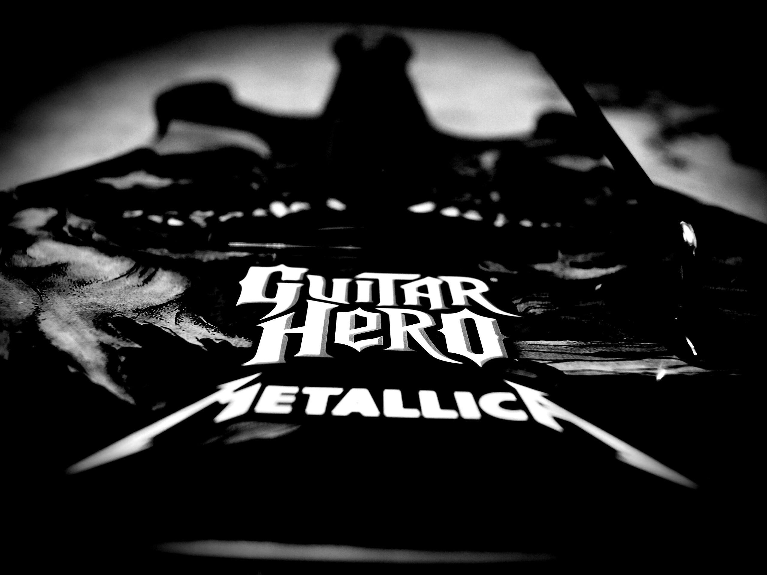 Контролер для Guitar Hero с Металликой обои