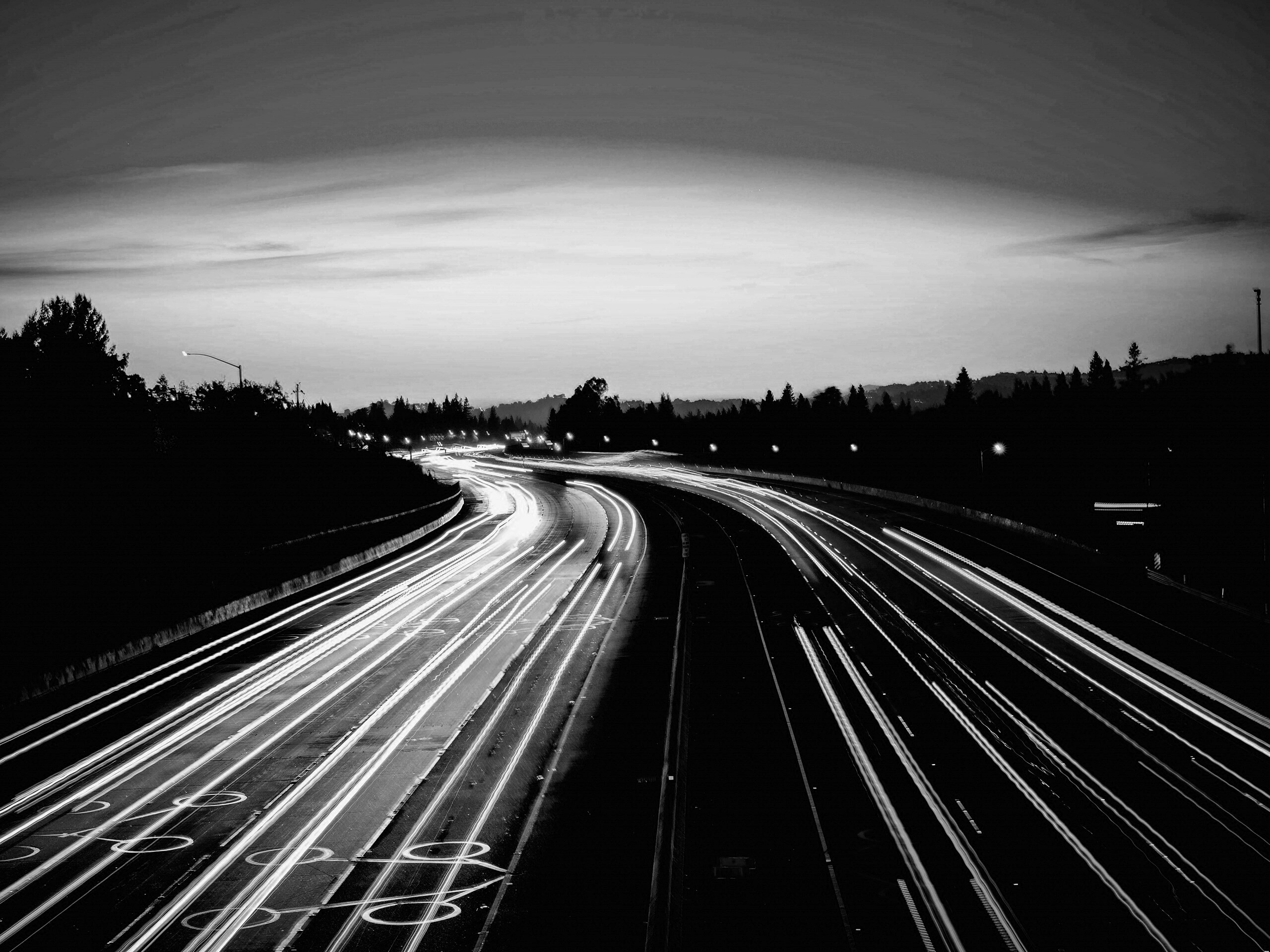 Автострада в огнях обои