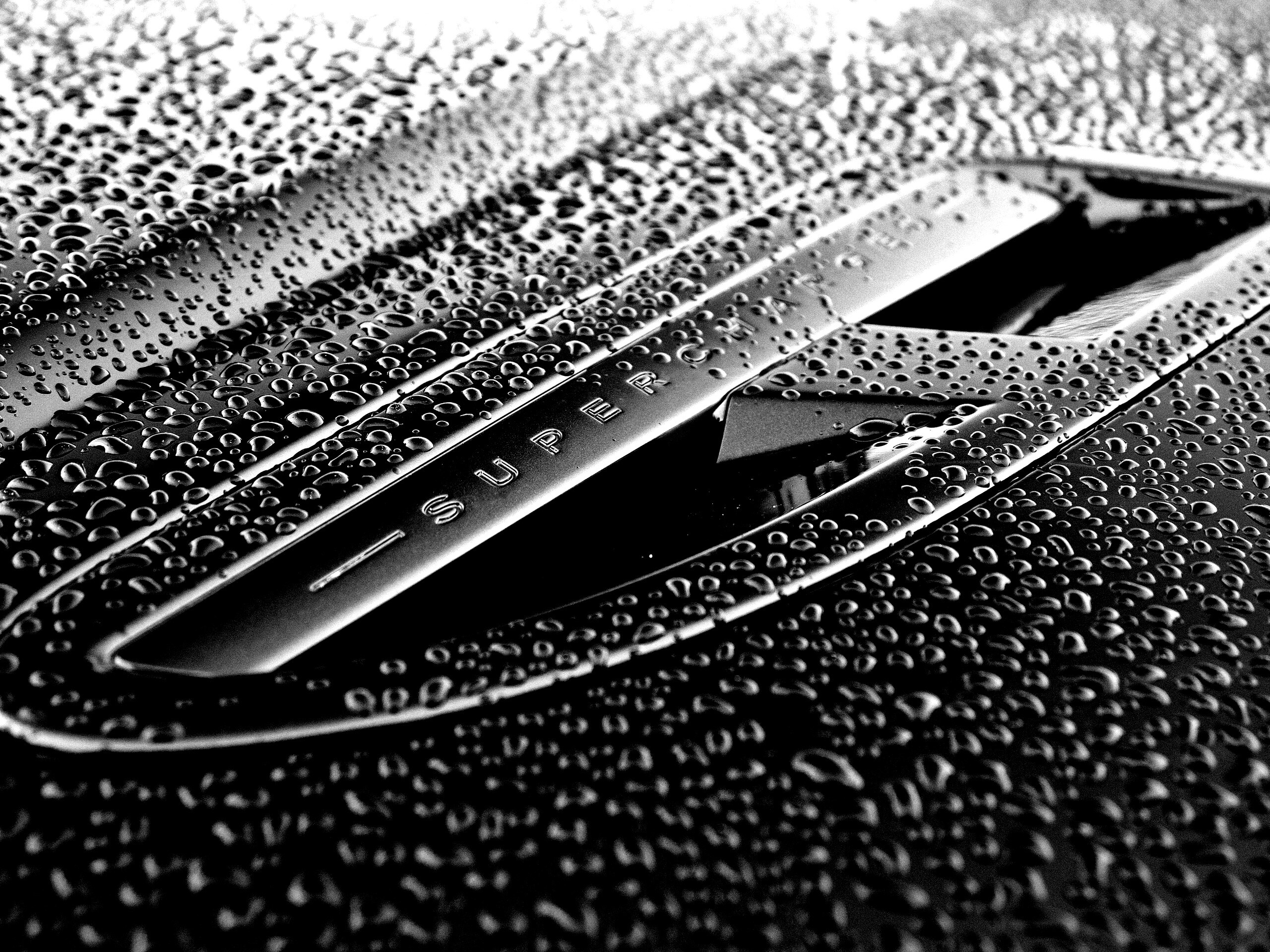 Воздухозаборник автомобиля Ягуар обои