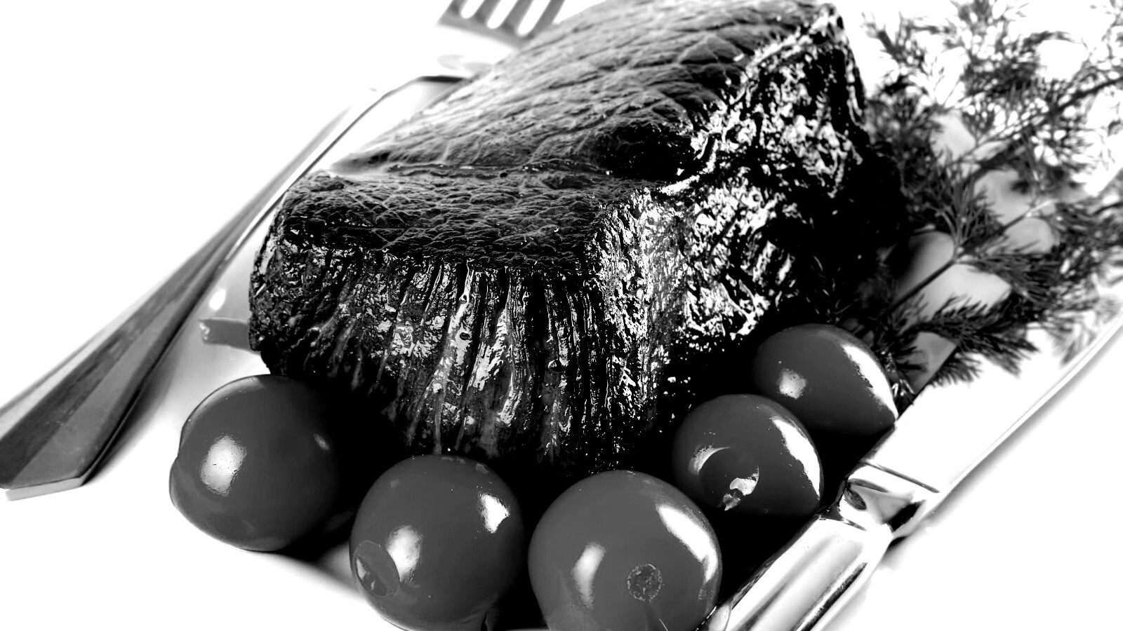 Стейк с помидорами обои