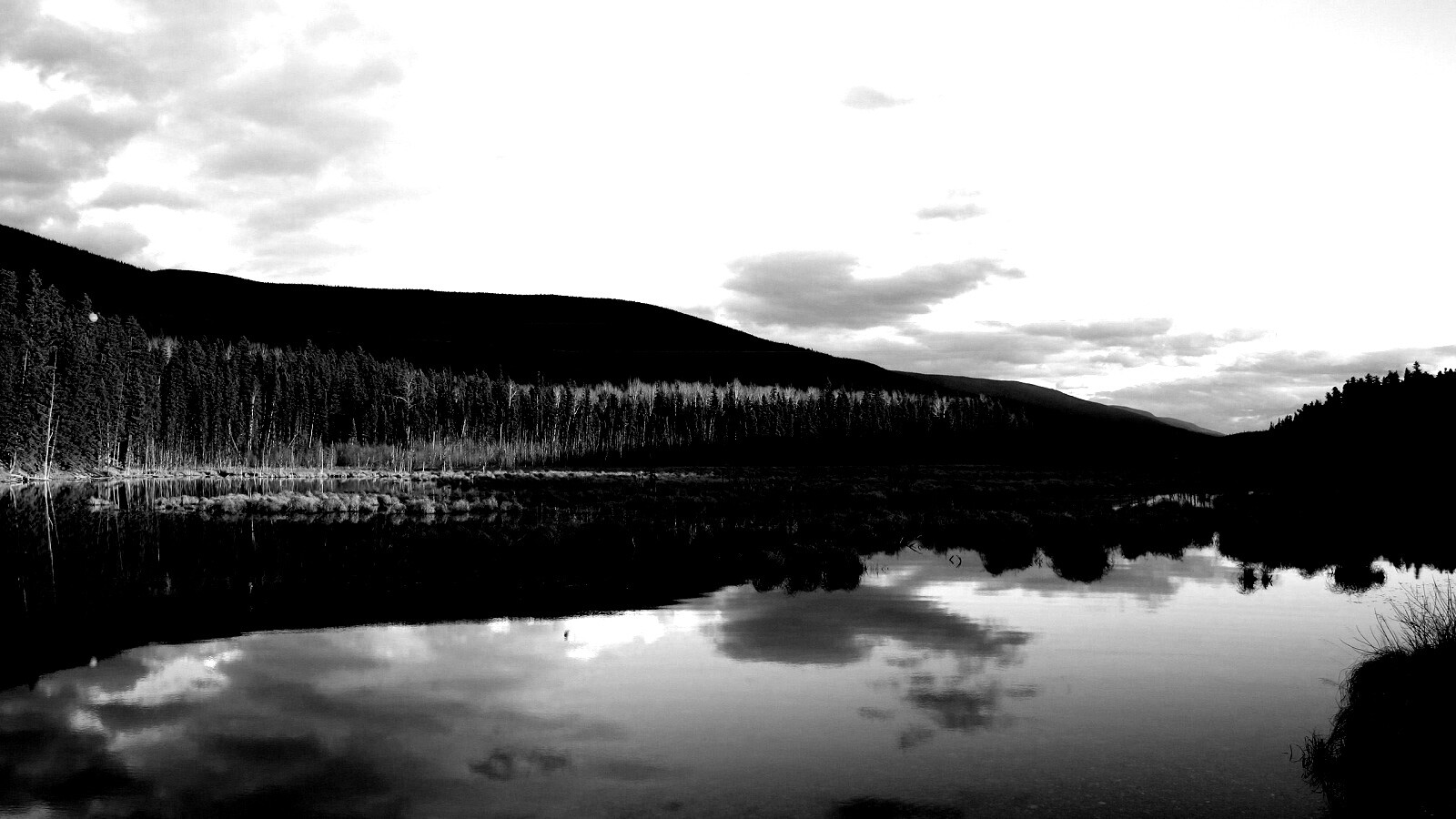 Осеннее озеро обои