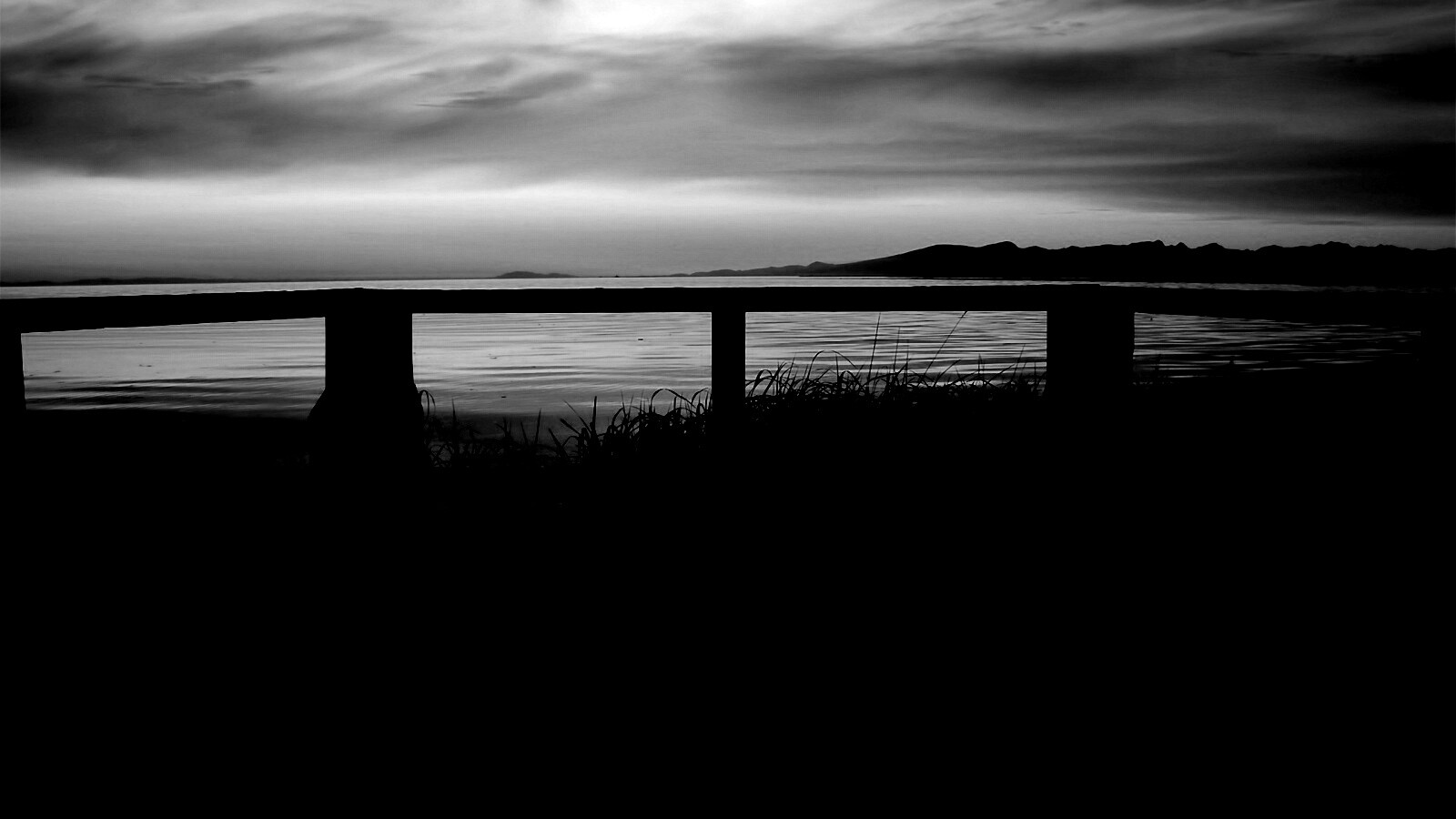 Терасса на море обои