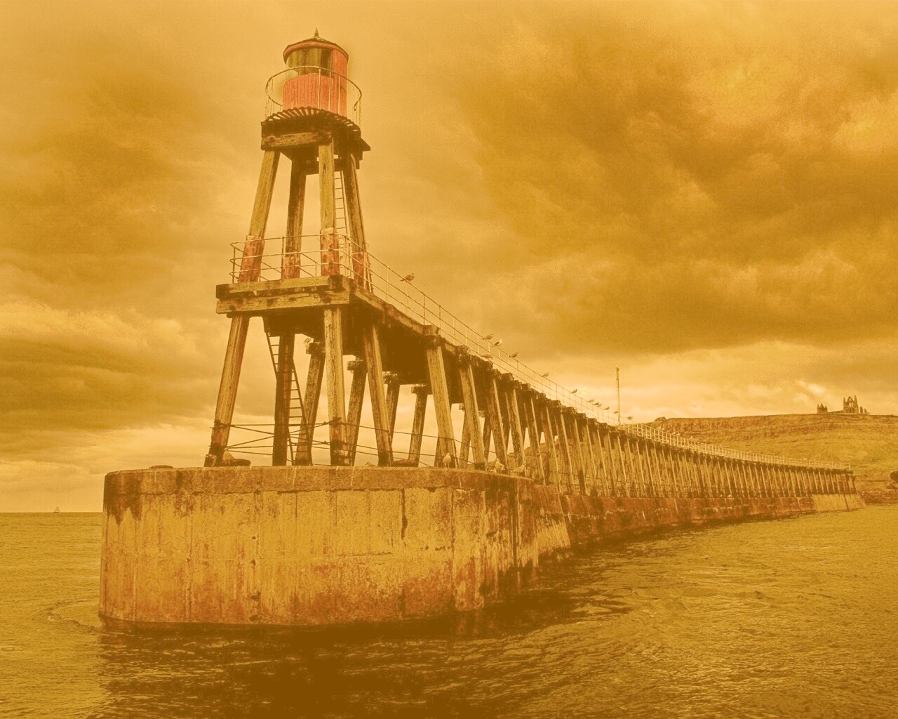 Деревянный маяк обои