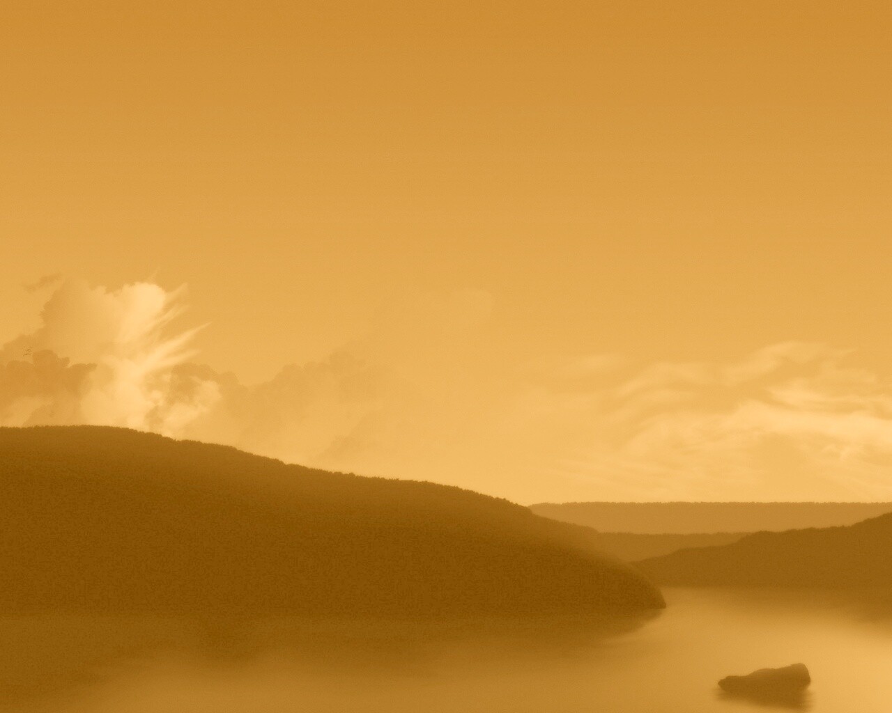 Желтое небо обои