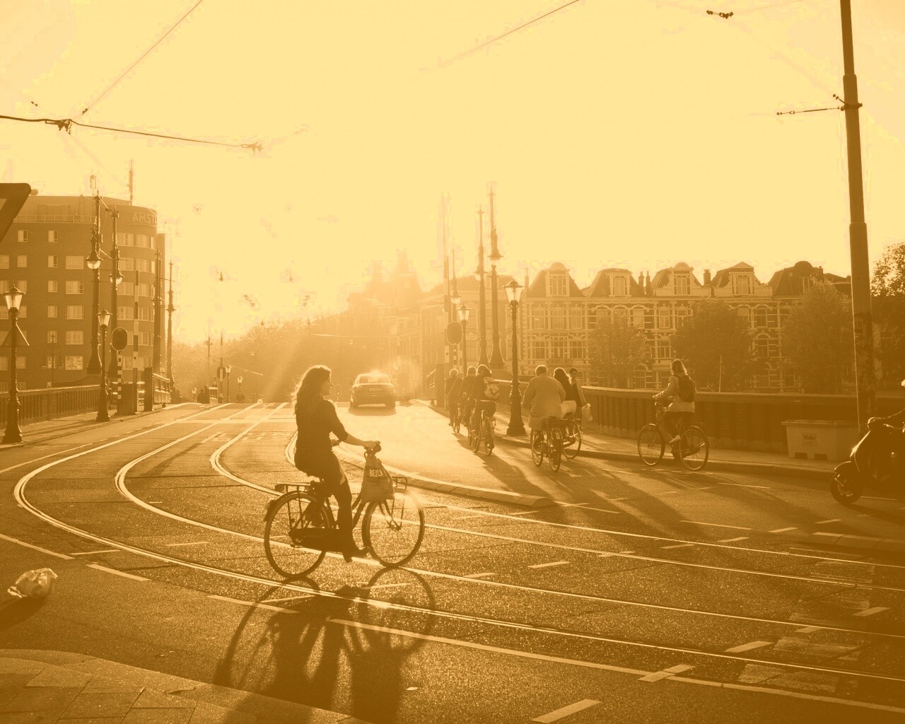 Утро в европейском городе обои