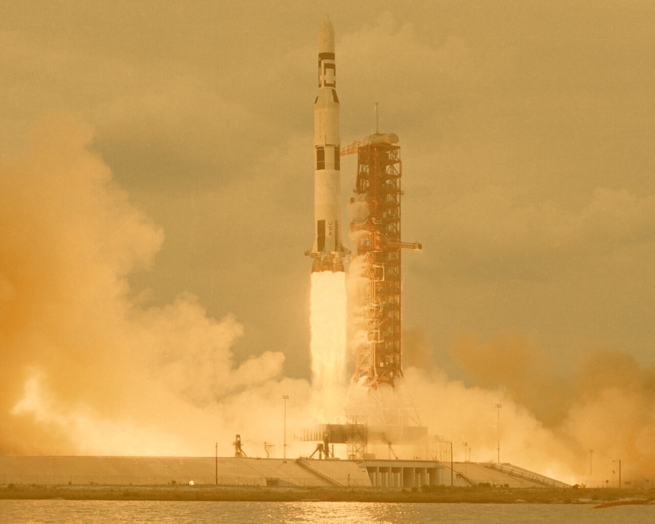 Старт ракеты обои