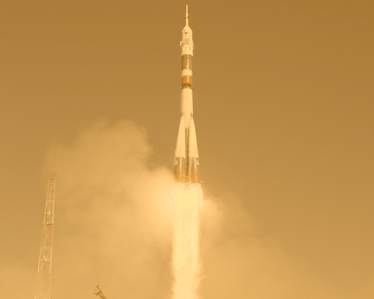 Запуск ракеты обои