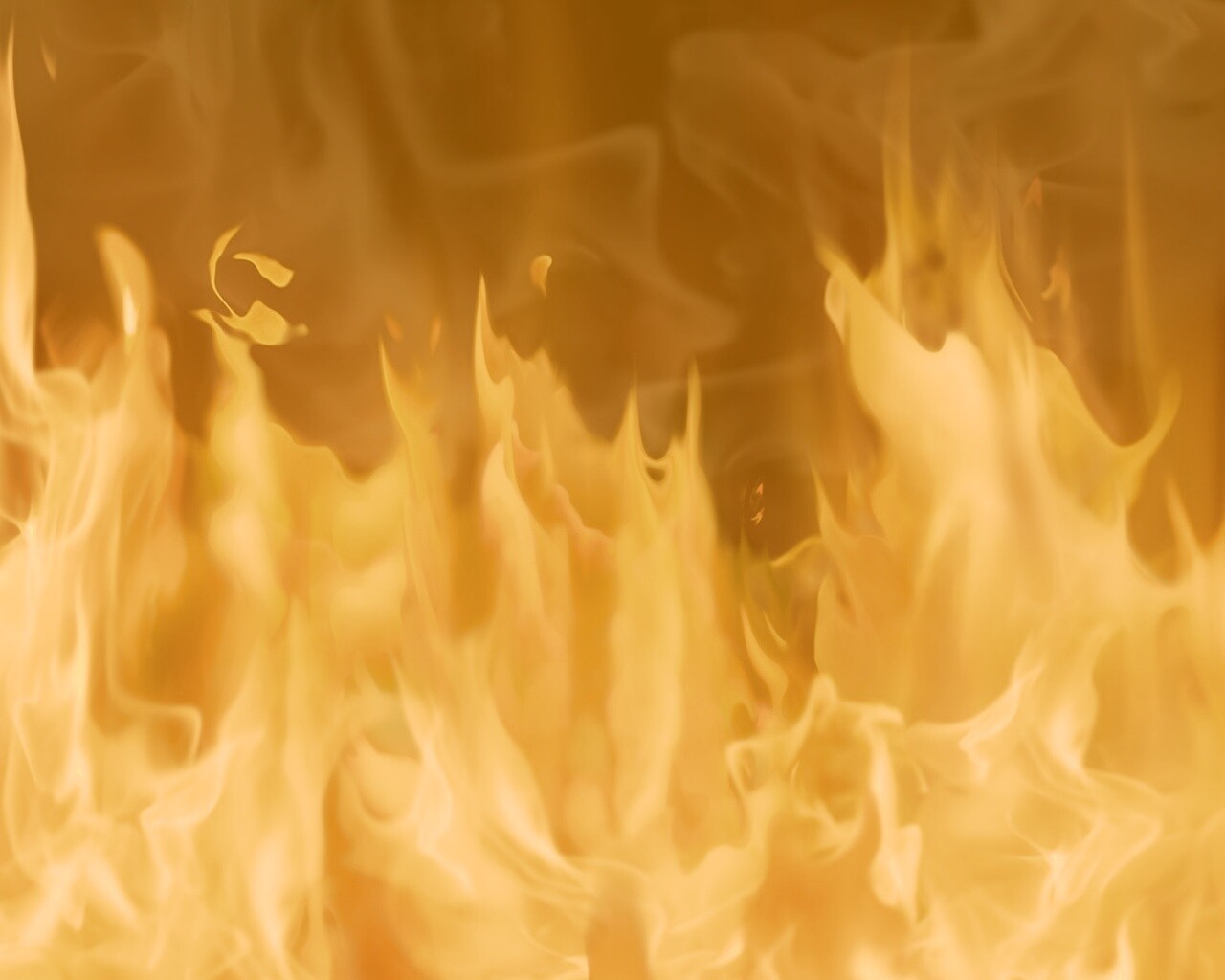 Желтое пламя обои