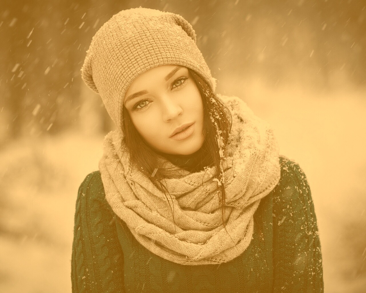 Девушка в снегопад обои