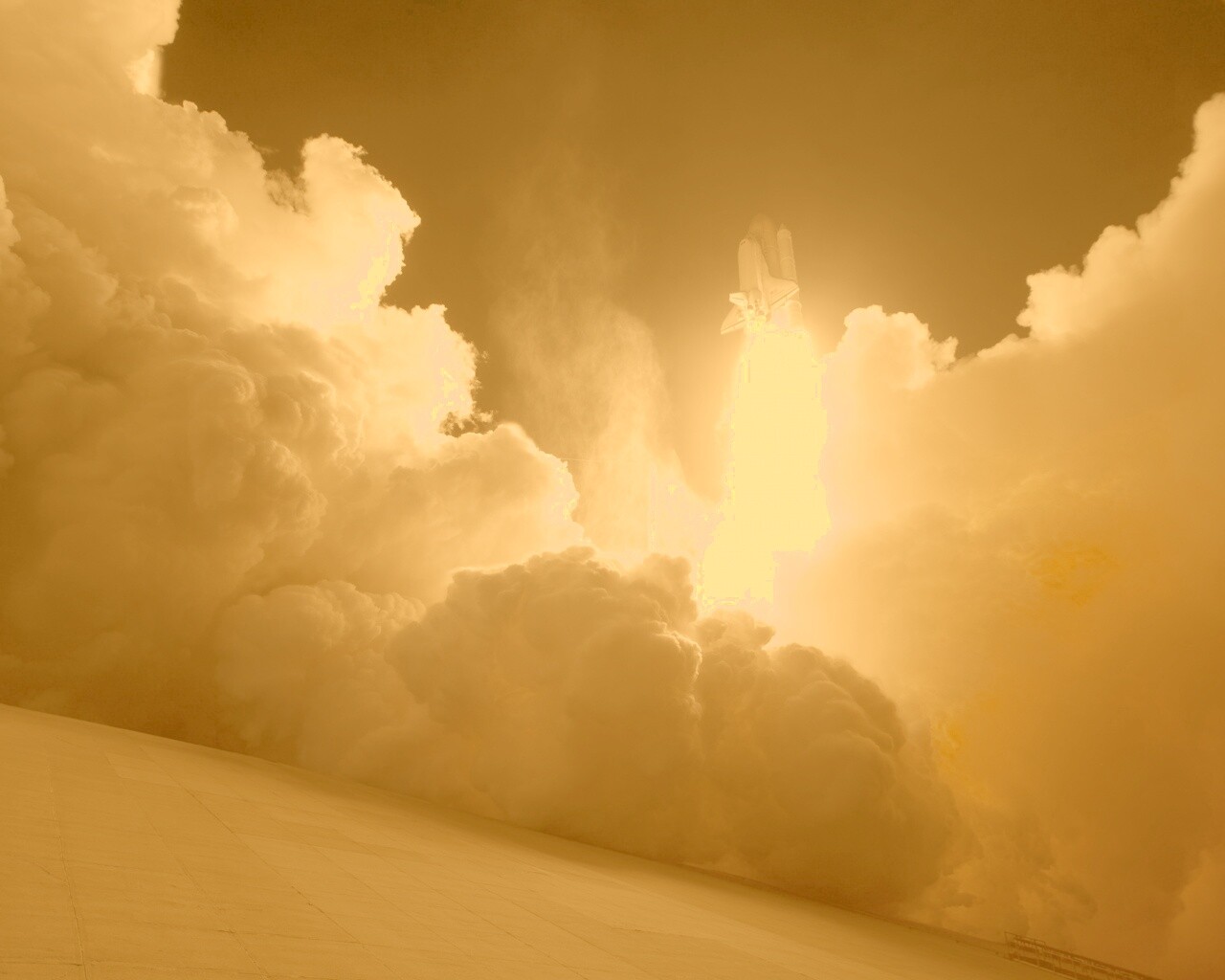 Взлет шатла обои