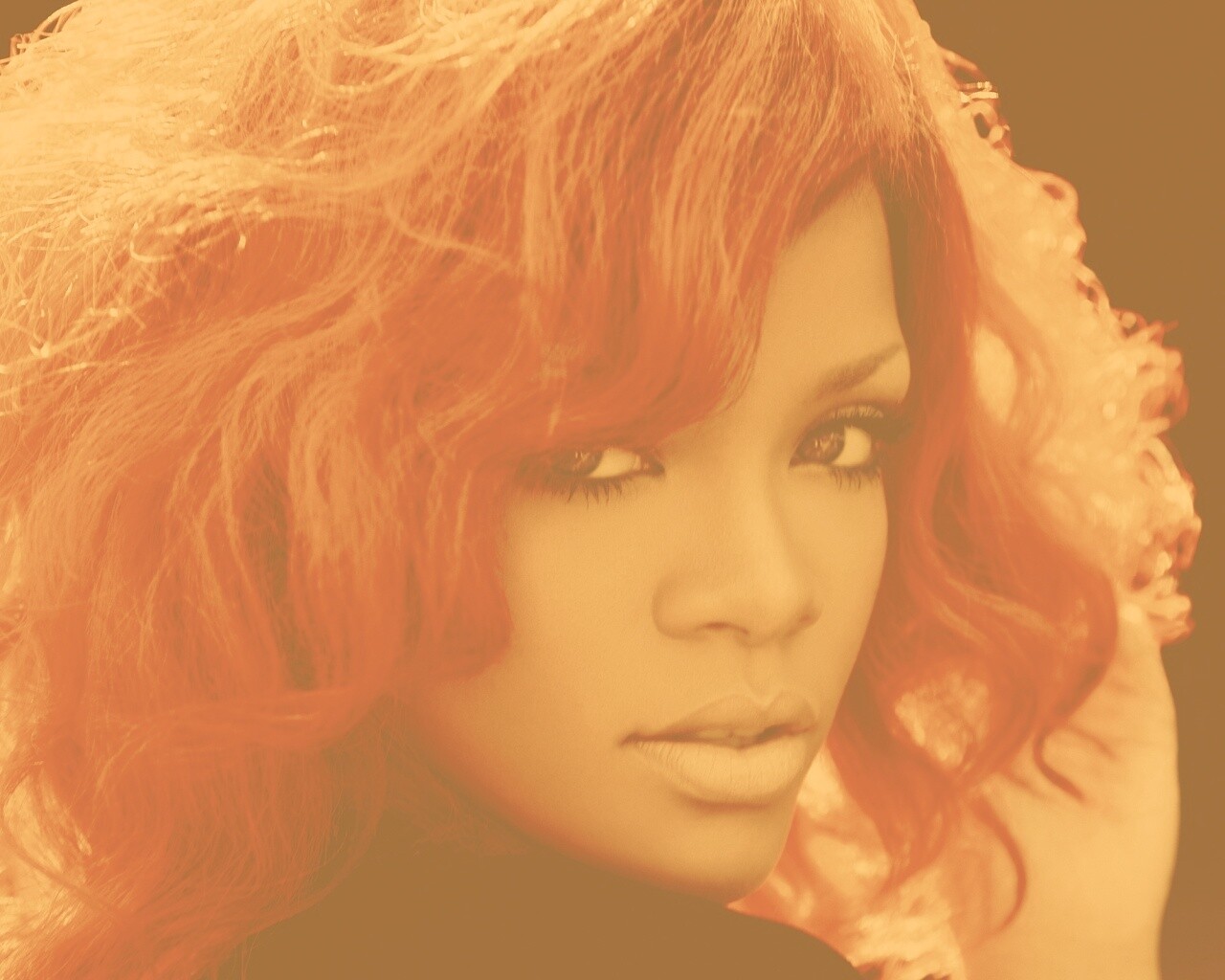 Огненная Рианна обои