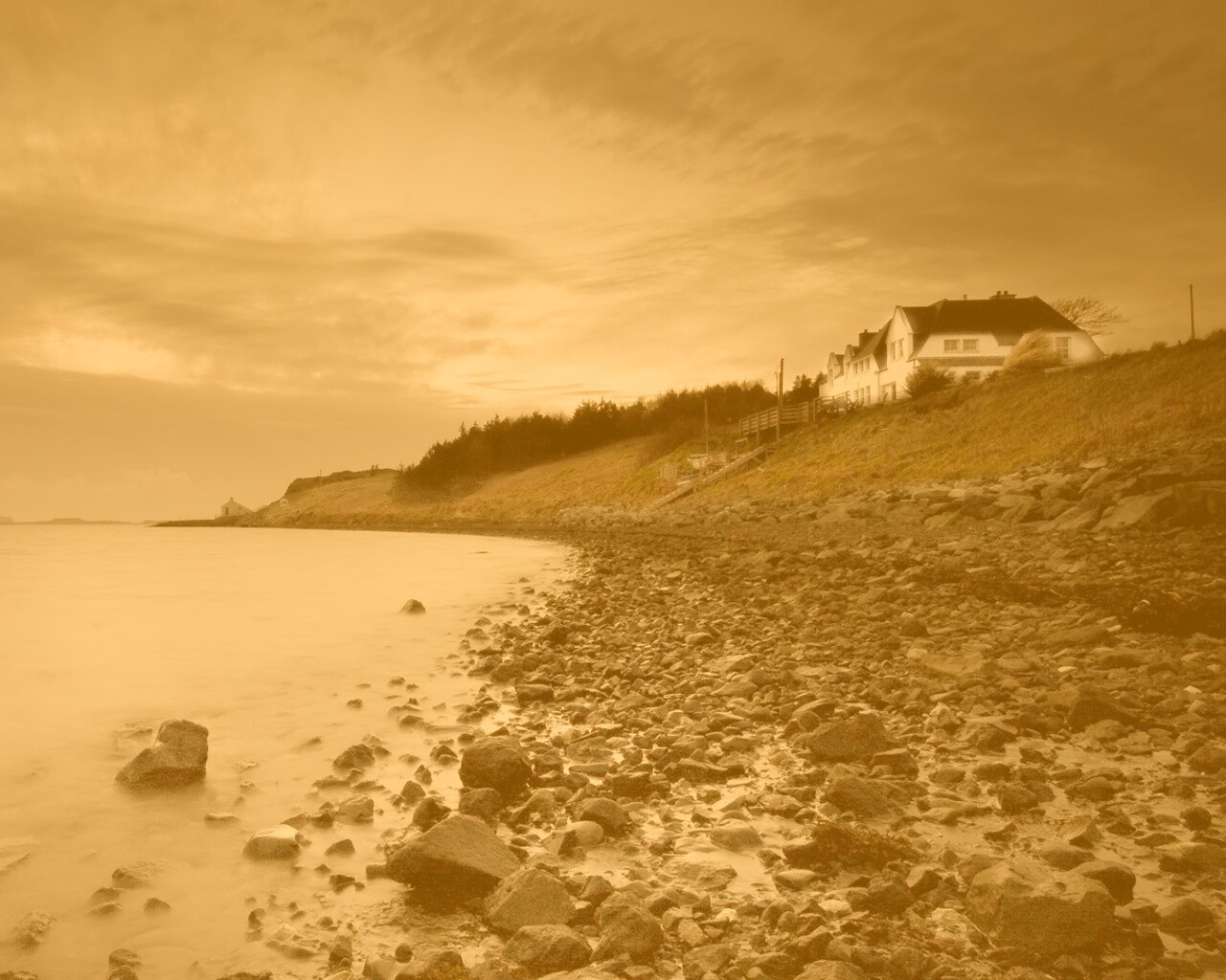 Дом у озера обои