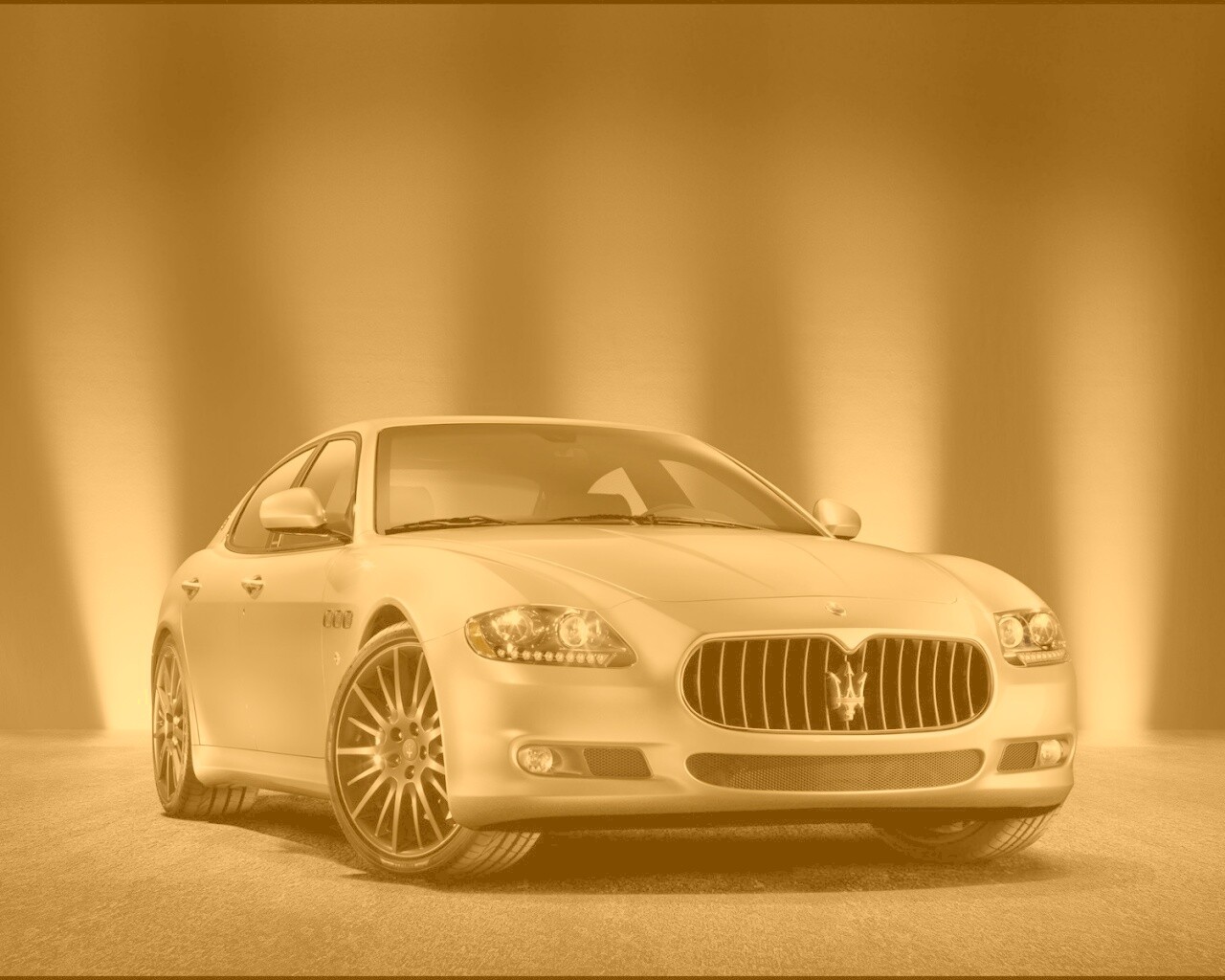 Maserati Quattroporte обои