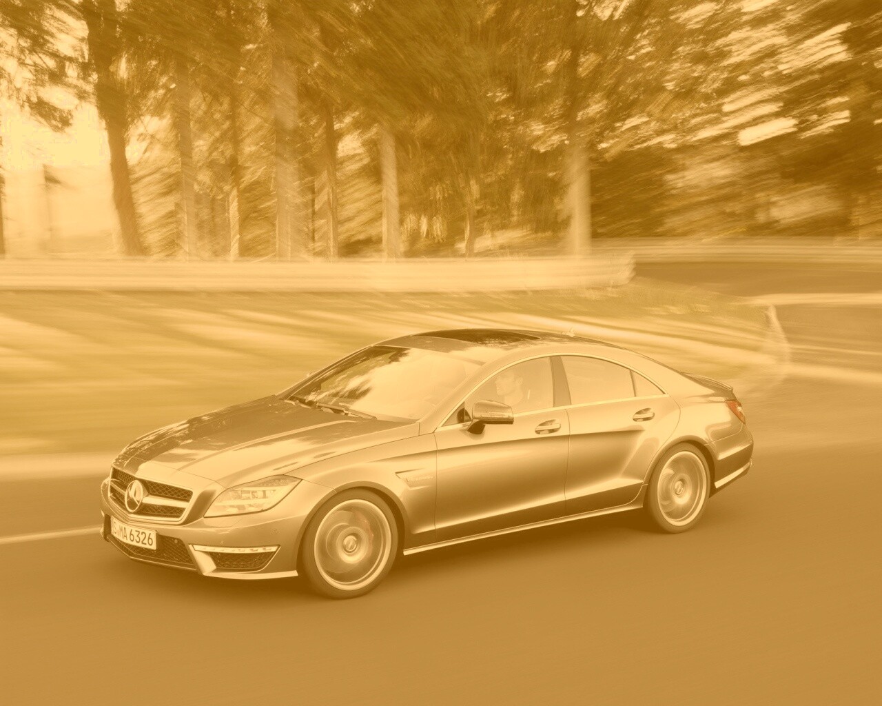 Мерседес в движении обои