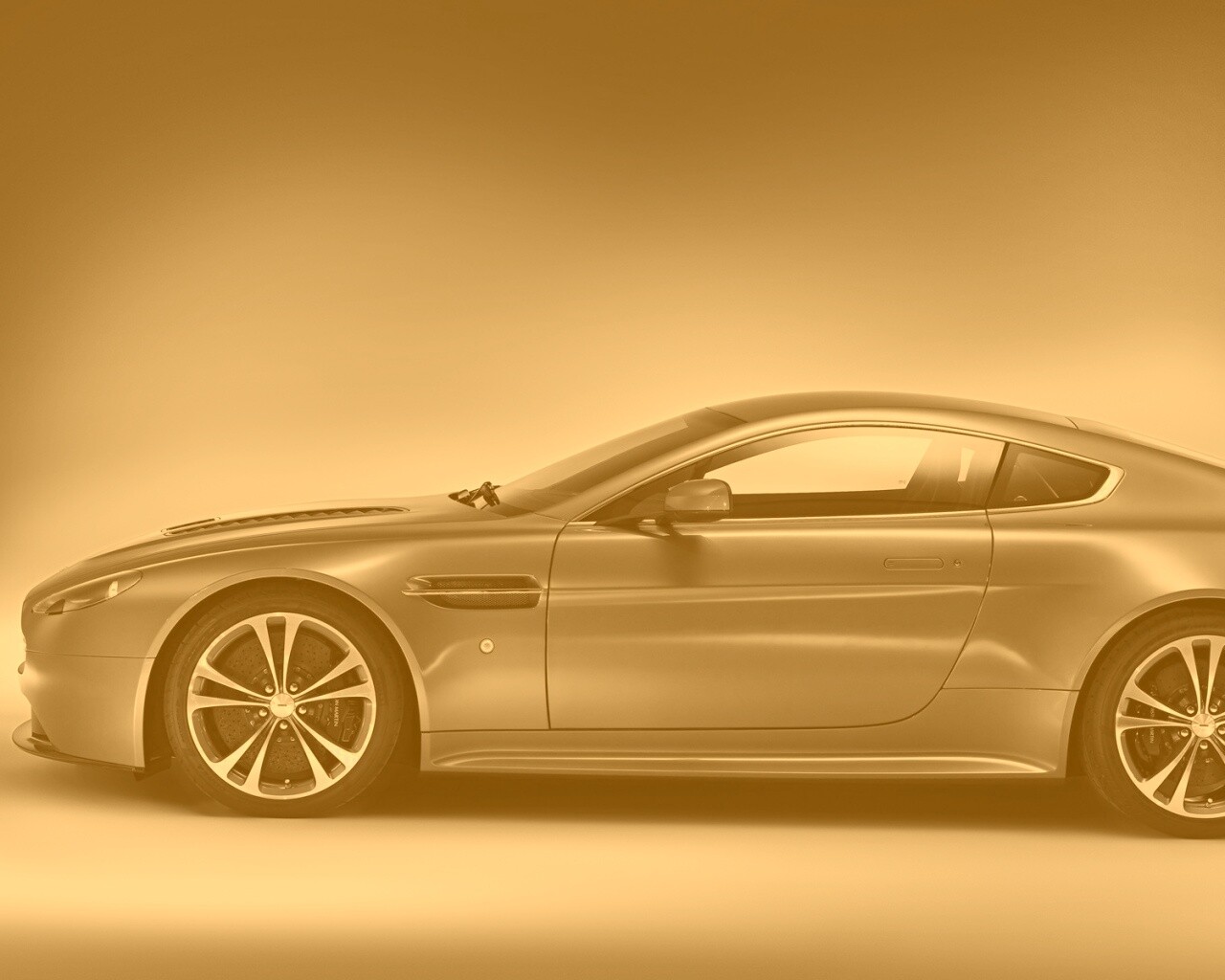 Астон Мартин обои