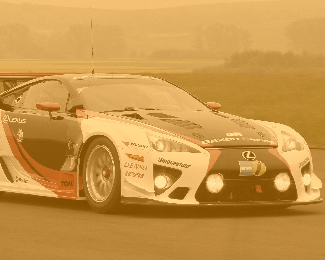 Гоночный Лексус обои