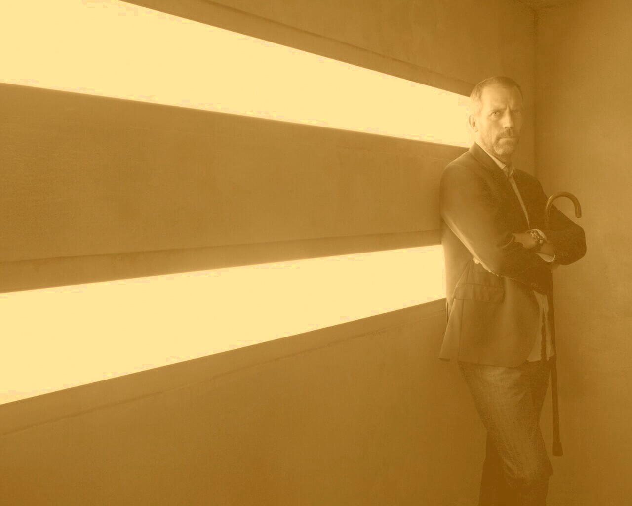 Хаус в лаборатории обои