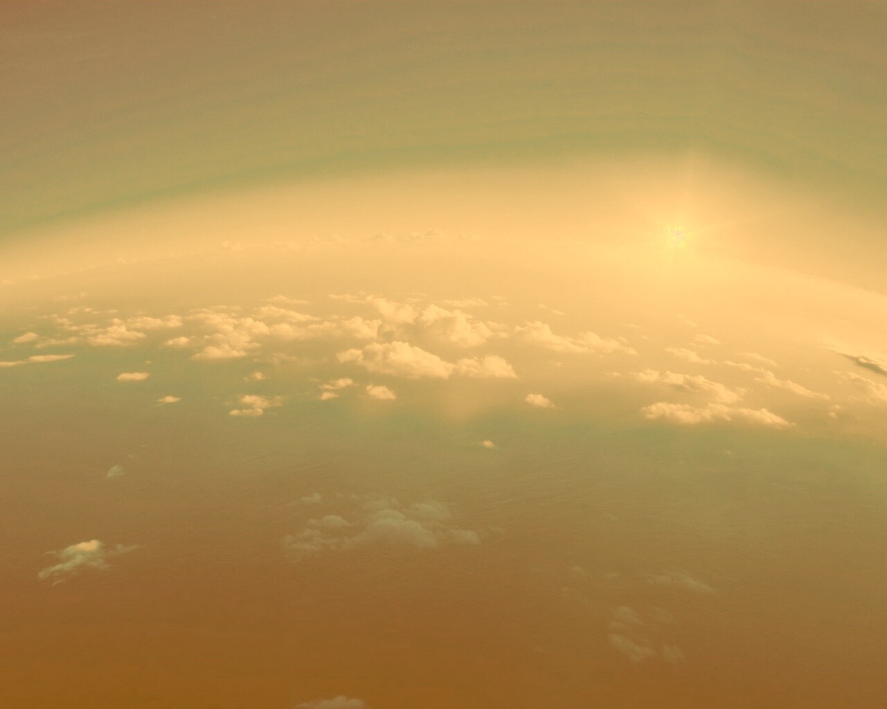 Вид с верхних слоёв атмосферы обои