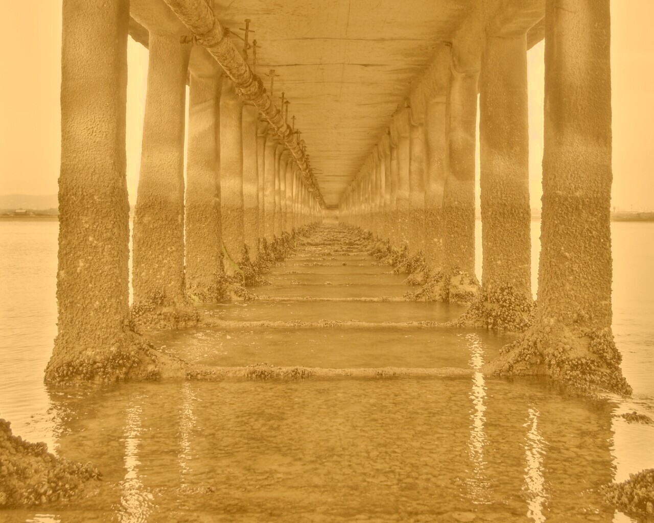 Туннель в бесконечность обои