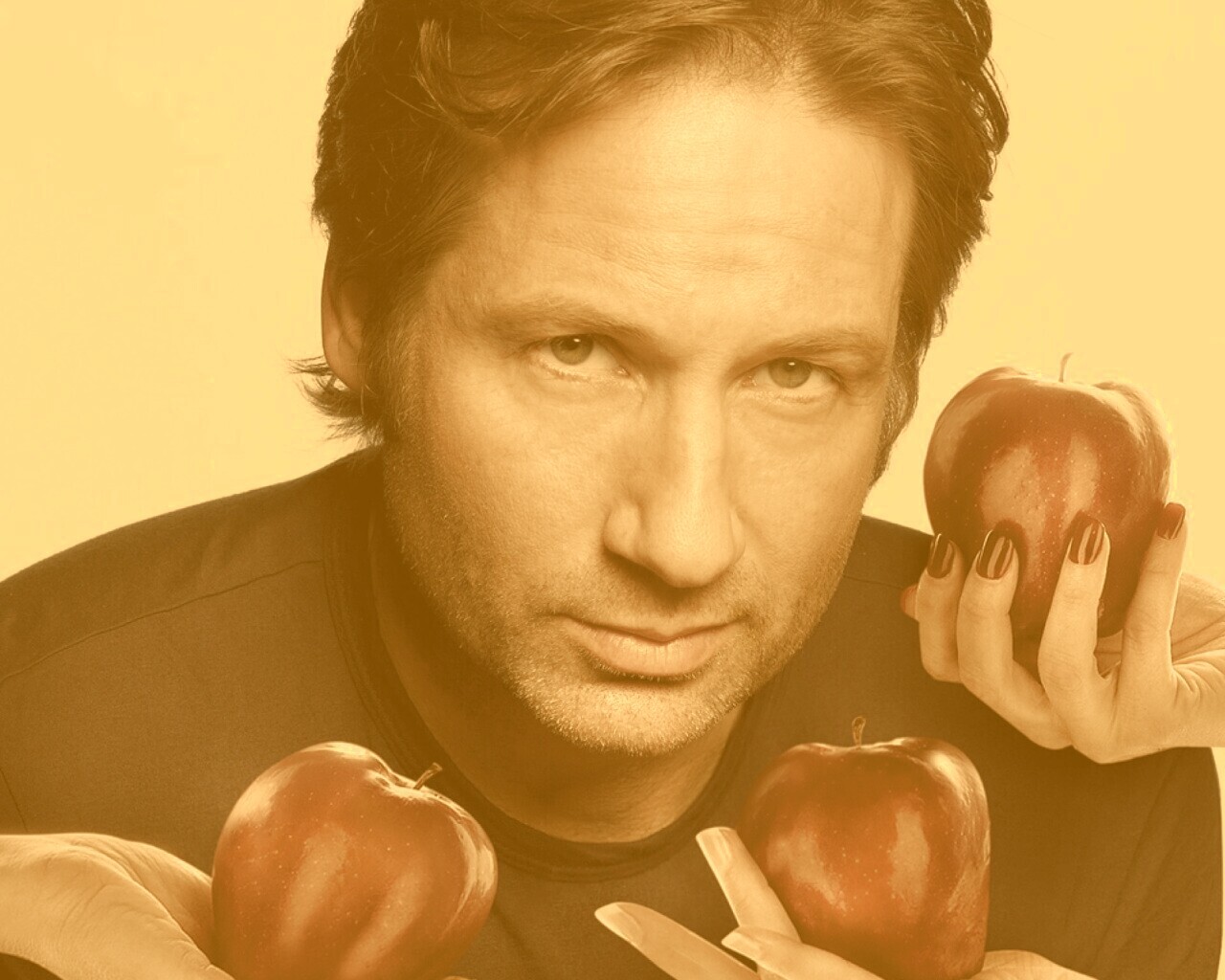 Дэвид Духовны обои