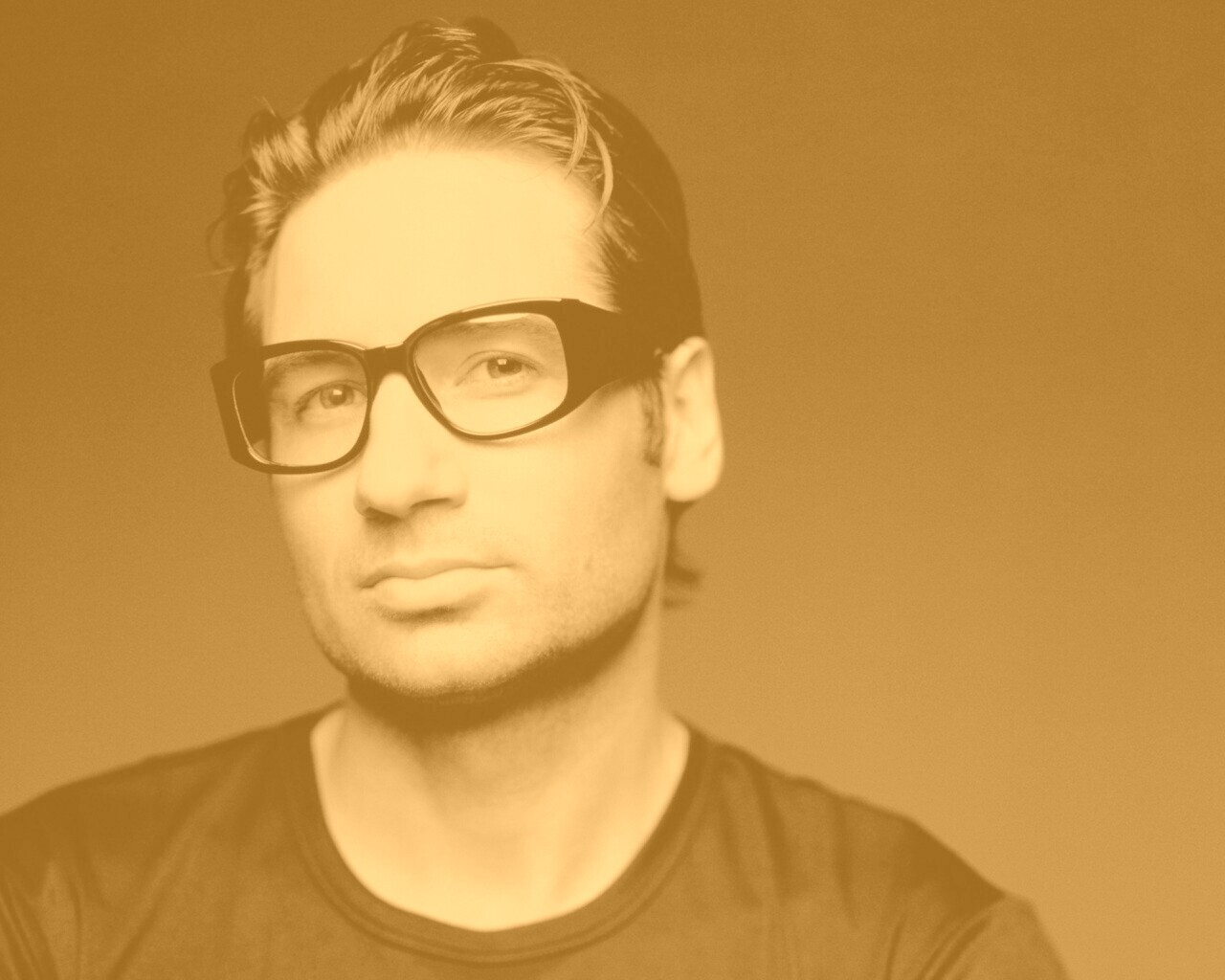 Дэвид Духовны обои