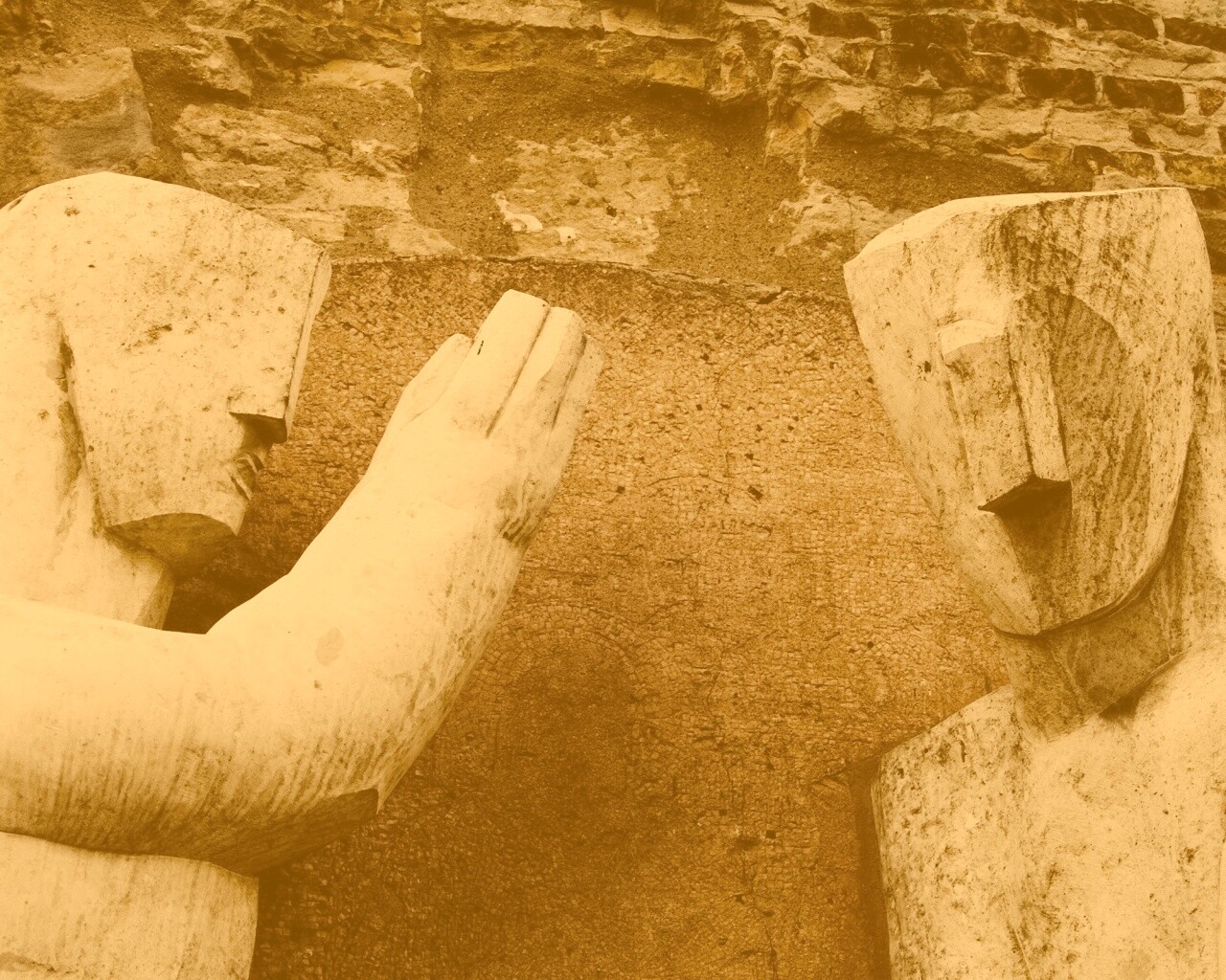 Берлинские каменные скульптуры обои