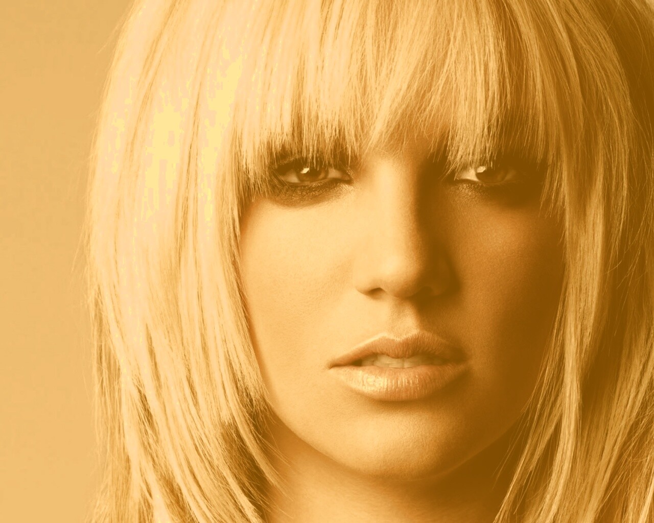 Блондинка Бритни обои