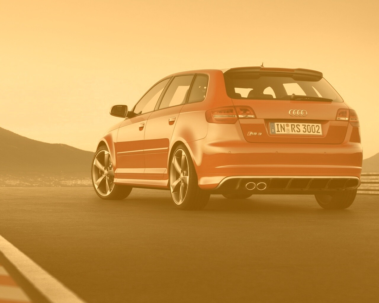 Audi модели RS3 сзади обои