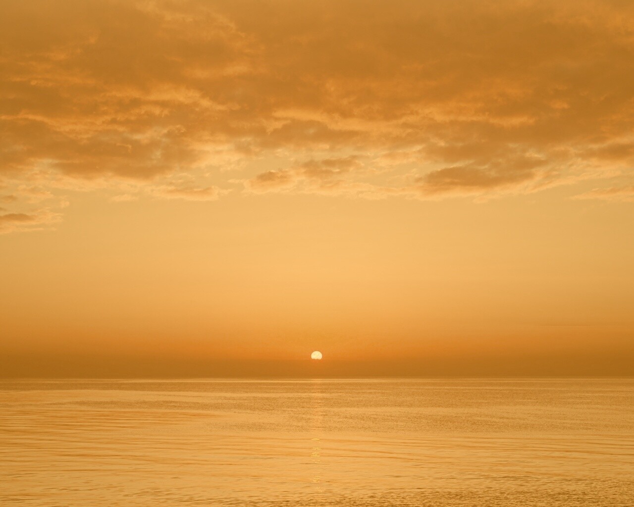 Багровый закат обои