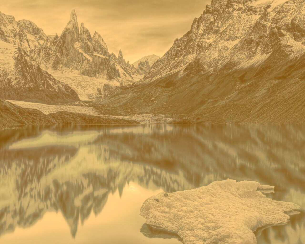 Горное озеро обои