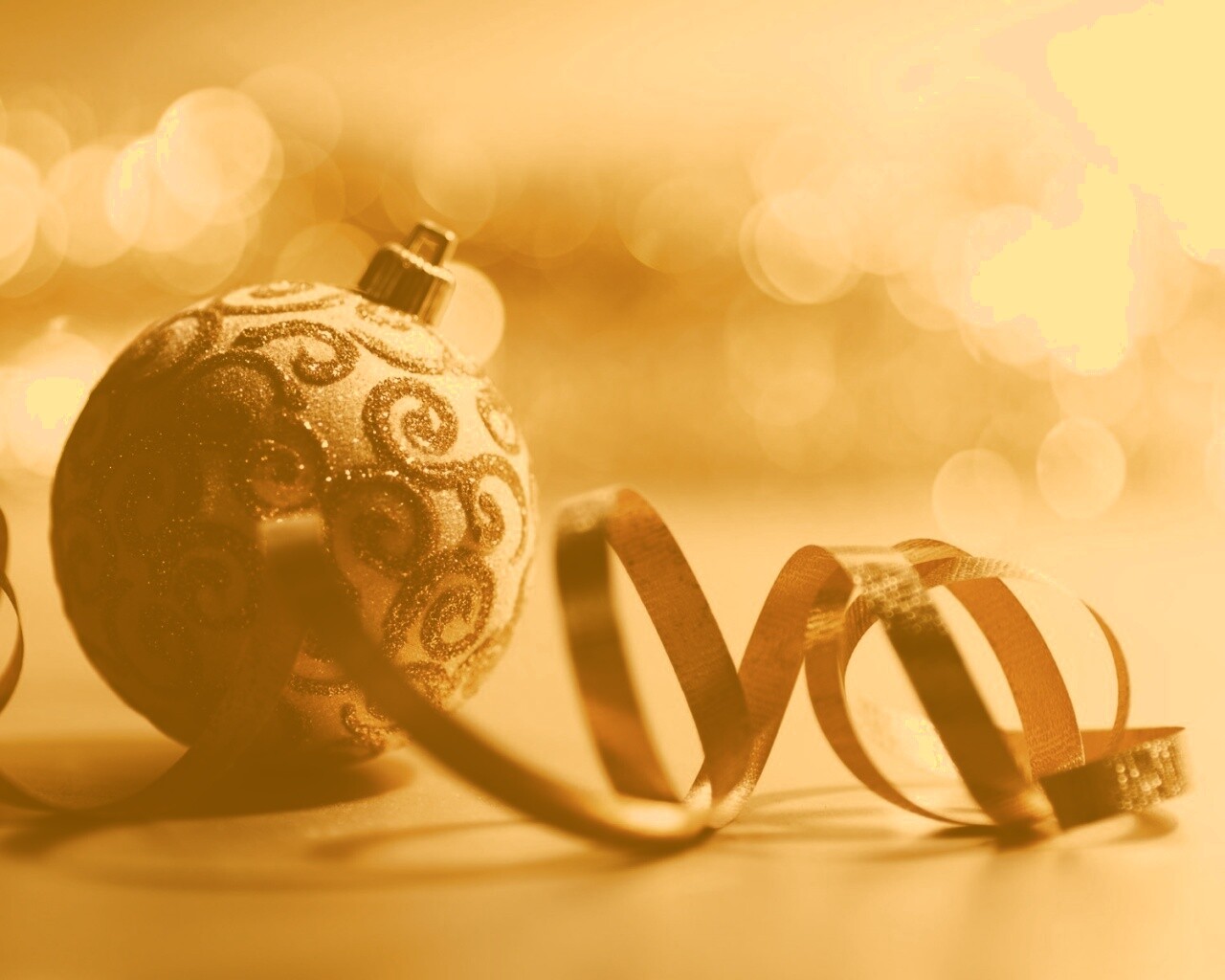 Елочная игрушка обои