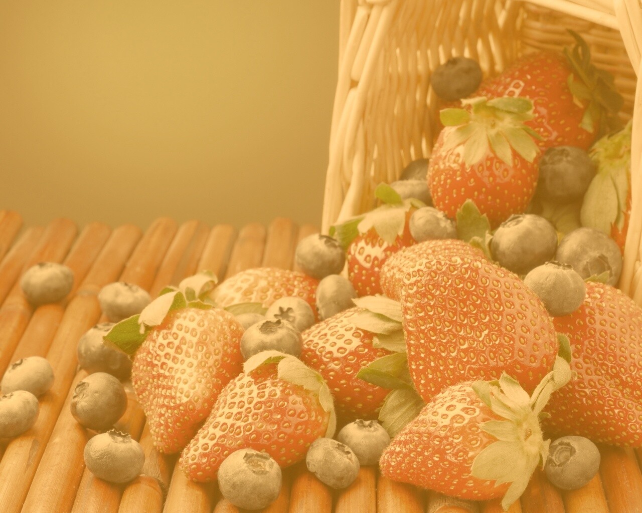 Спелые ягоды обои