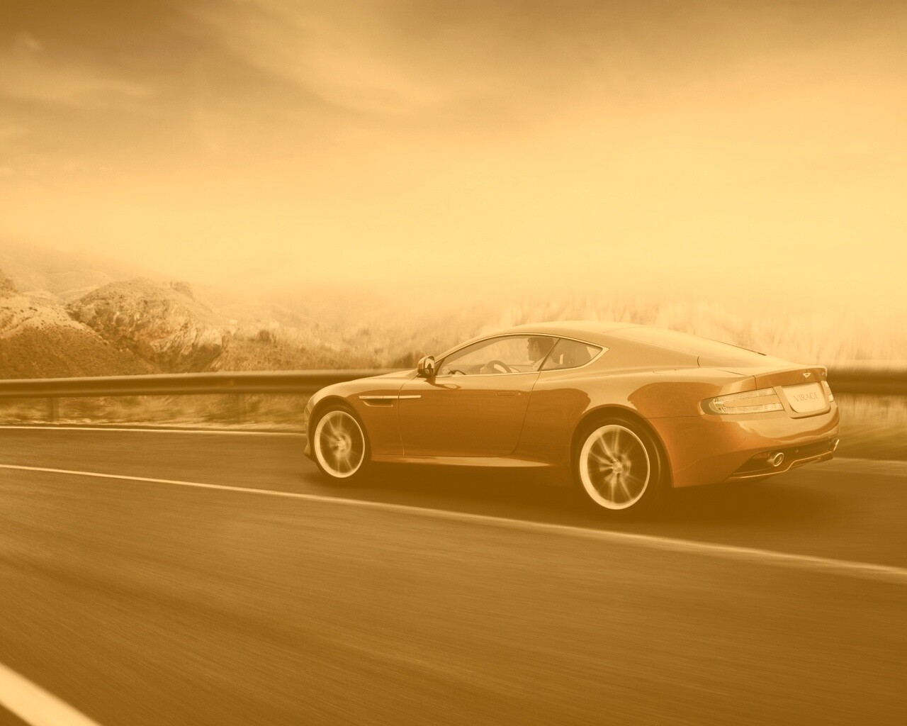 Астон Мартин обои