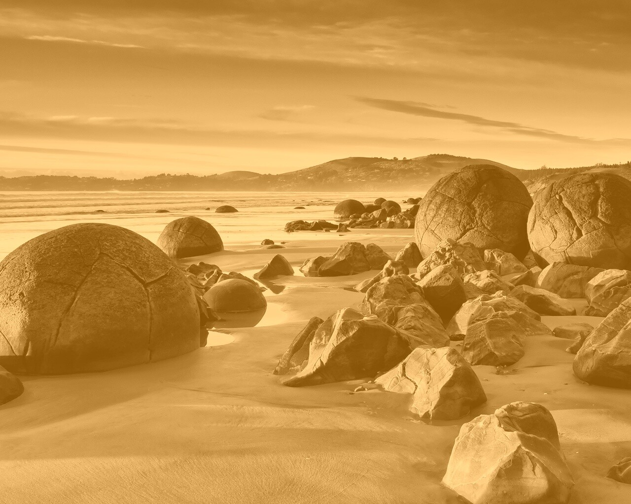 Каменные шары обои