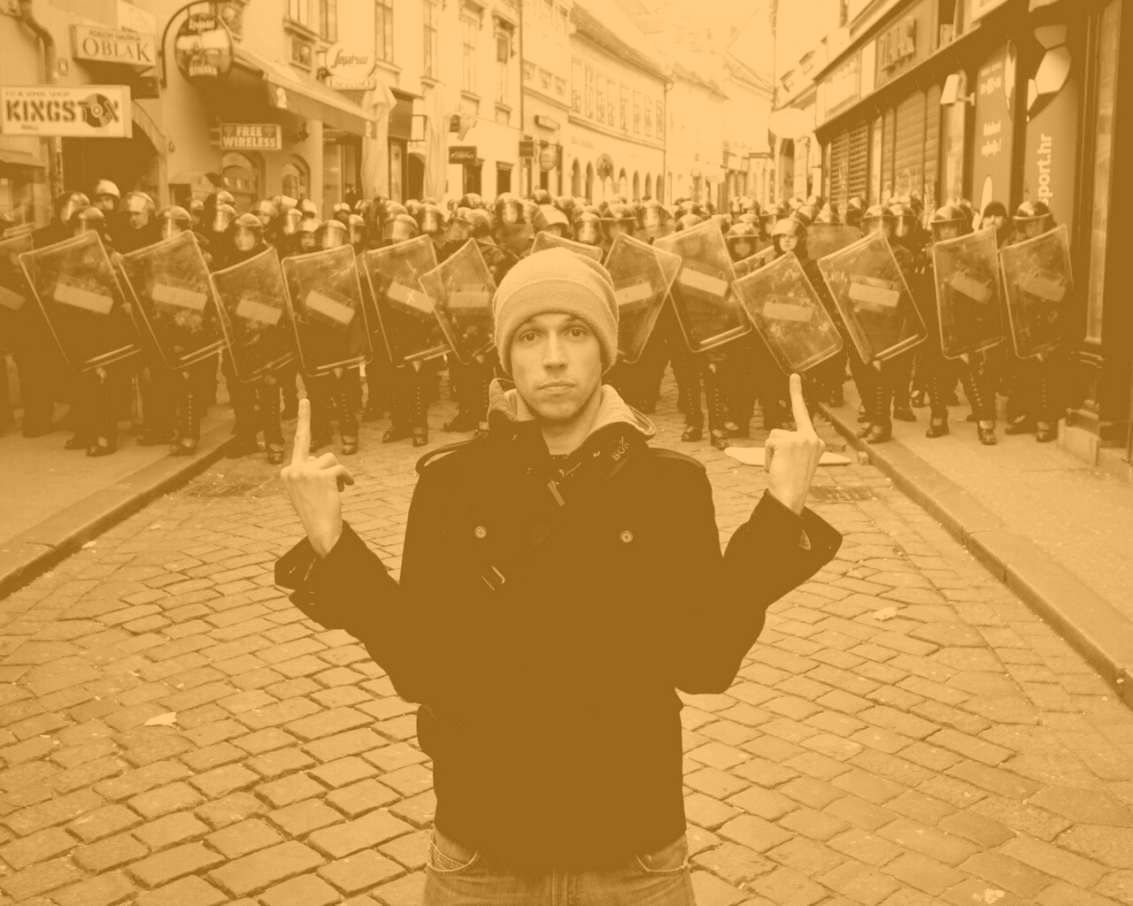 Против системы обои