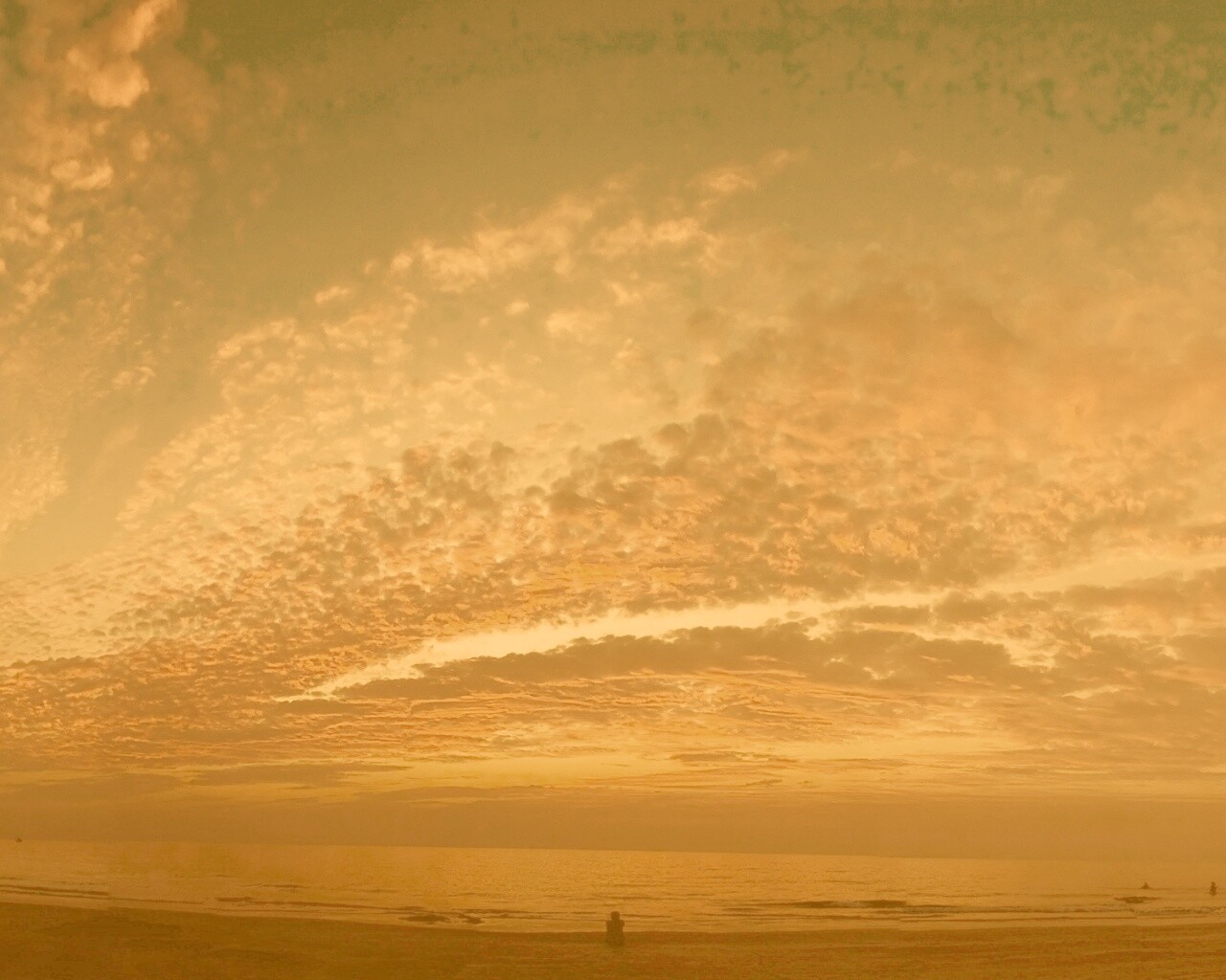 Изумитеьное закатное небо обои